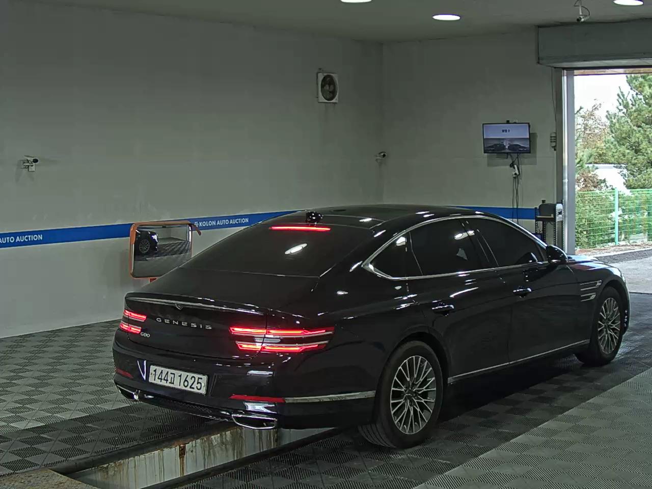 GENESIS THE ALL NEW G80 GASOLINE 2.5 2WD BASE MODEL 2021 - zdjęcie 5