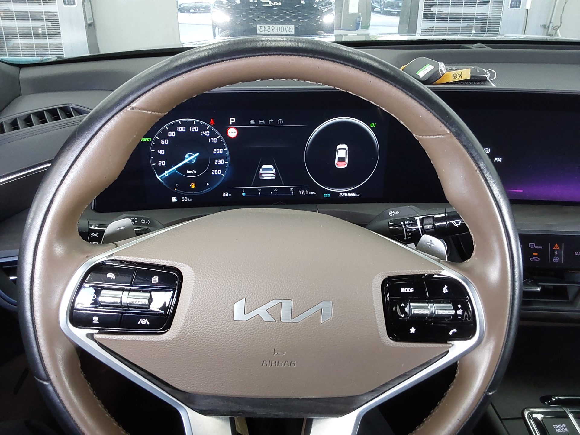 KIA K8 HYBRID HEV NOBLESSE 2023 - zdjęcie 18