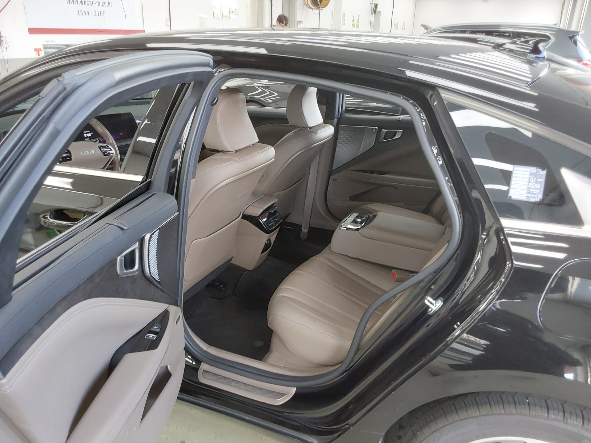 KIA K8 HYBRID HEV NOBLESSE 2023 - zdjęcie 12