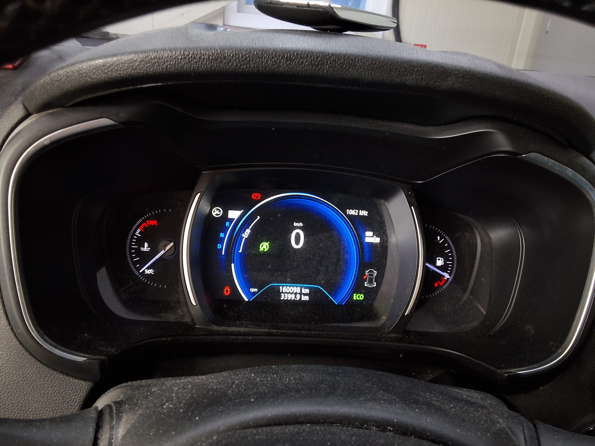 RENAULT (SAMSUNG) QM6 2.0 dCi 2WD LE 2017 - zdjęcie 10
