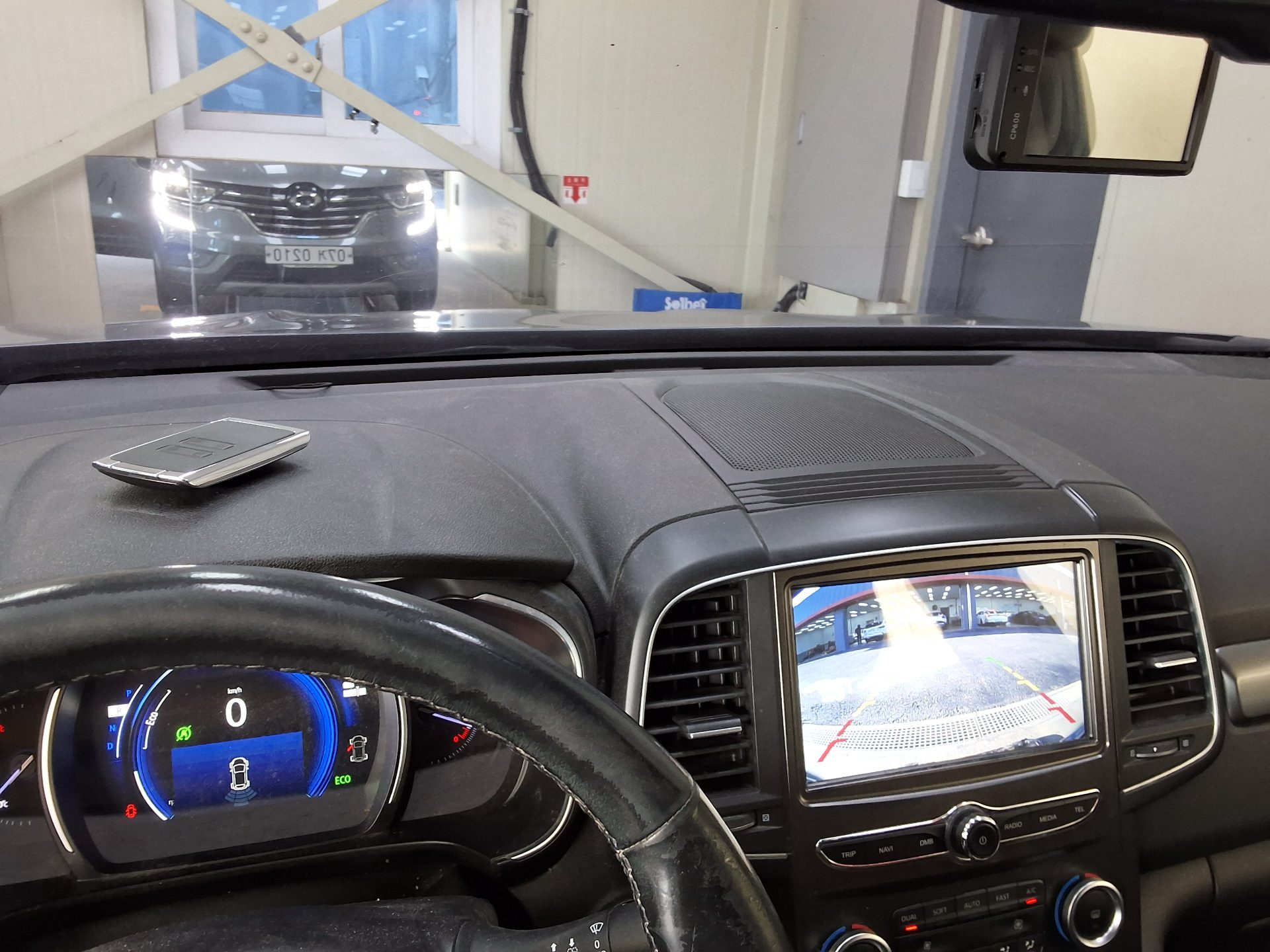 RENAULT (SAMSUNG) QM6 2.0 dCi 2WD LE 2017 - zdjęcie 25