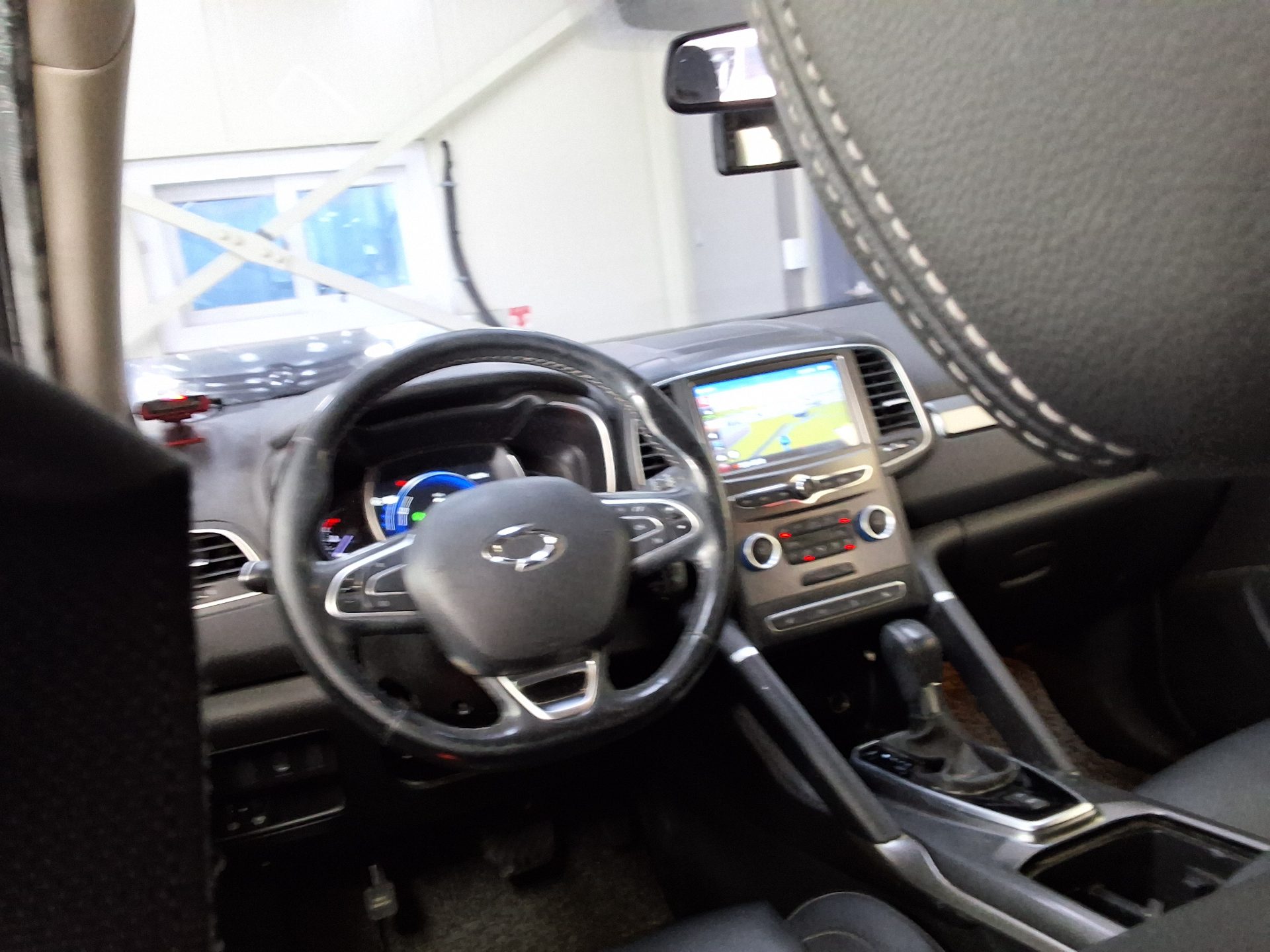 RENAULT (SAMSUNG) QM6 2.0 dCi 2WD LE 2017 - zdjęcie 12
