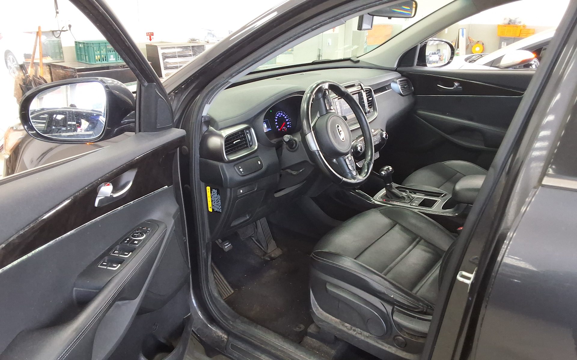 KIA ALL NEW SORENTO R2.0 2WD LUXURY 2017 - zdjęcie 10