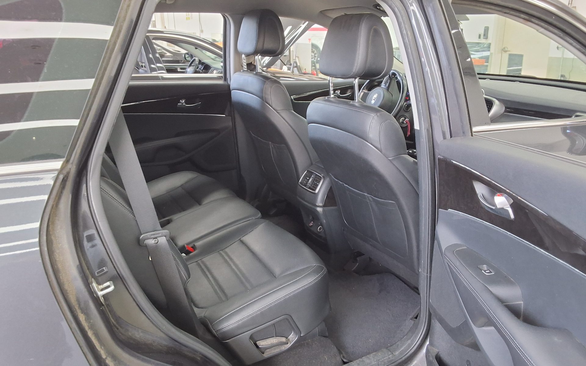 KIA ALL NEW SORENTO R2.0 2WD LUXURY 2017 - zdjęcie 13