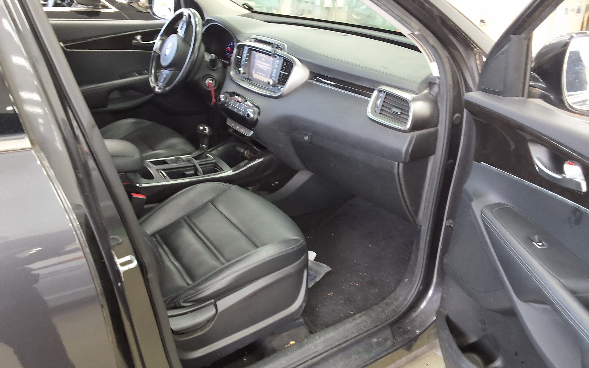 KIA ALL NEW SORENTO R2.0 2WD LUXURY 2017 - zdjęcie 14