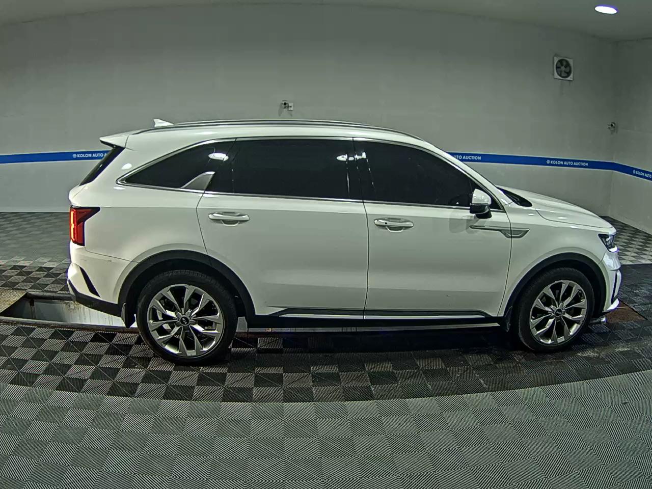 KIA NEW SORENTO (MQ4) 2.2 DIESEL 2WD PRESTIGE 2021 - zdjęcie 4