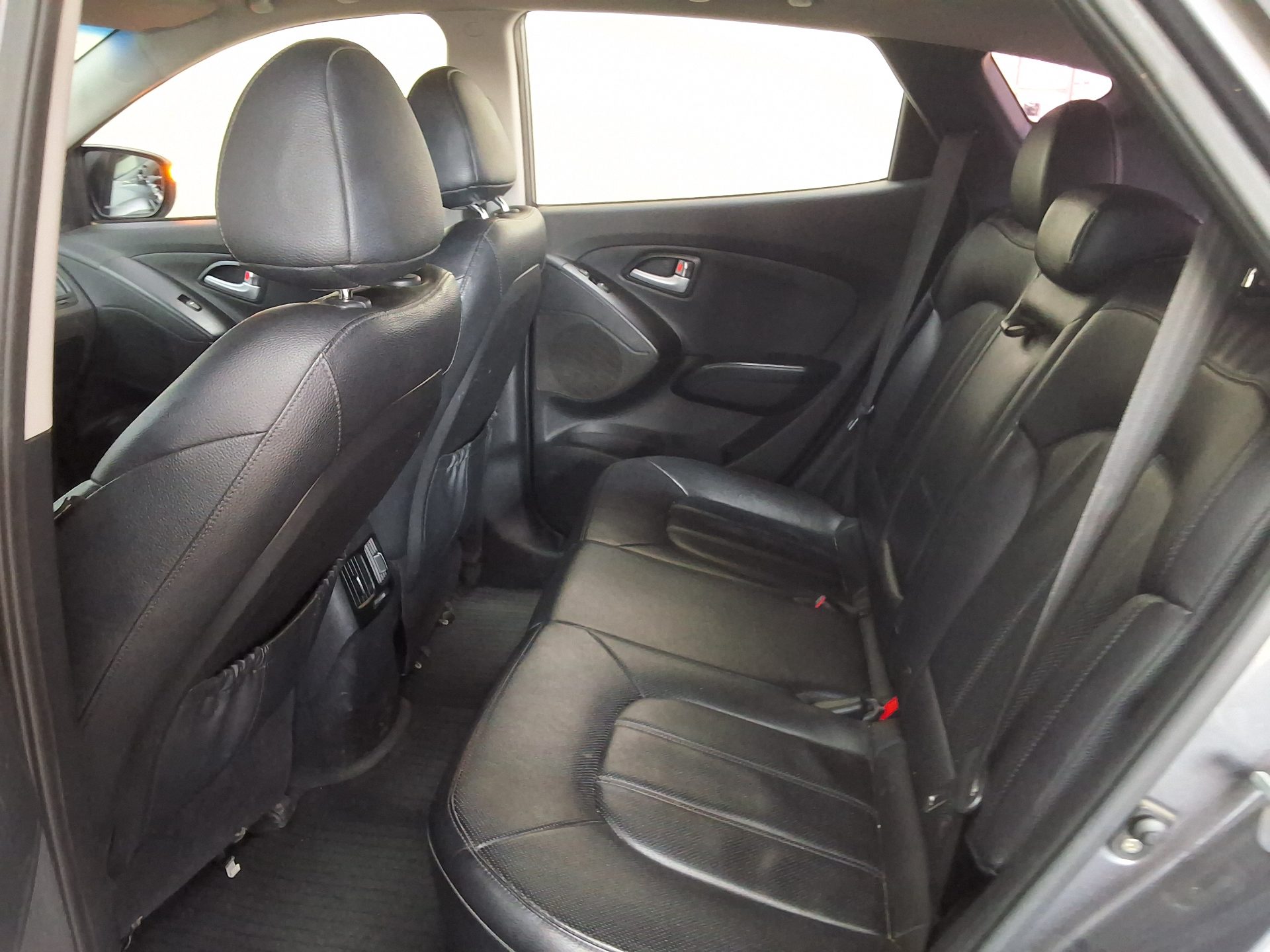 HYUNDAI NEW TUCSON ix DIESEL R2.0 4WD MODERN 2015 - zdjęcie 13