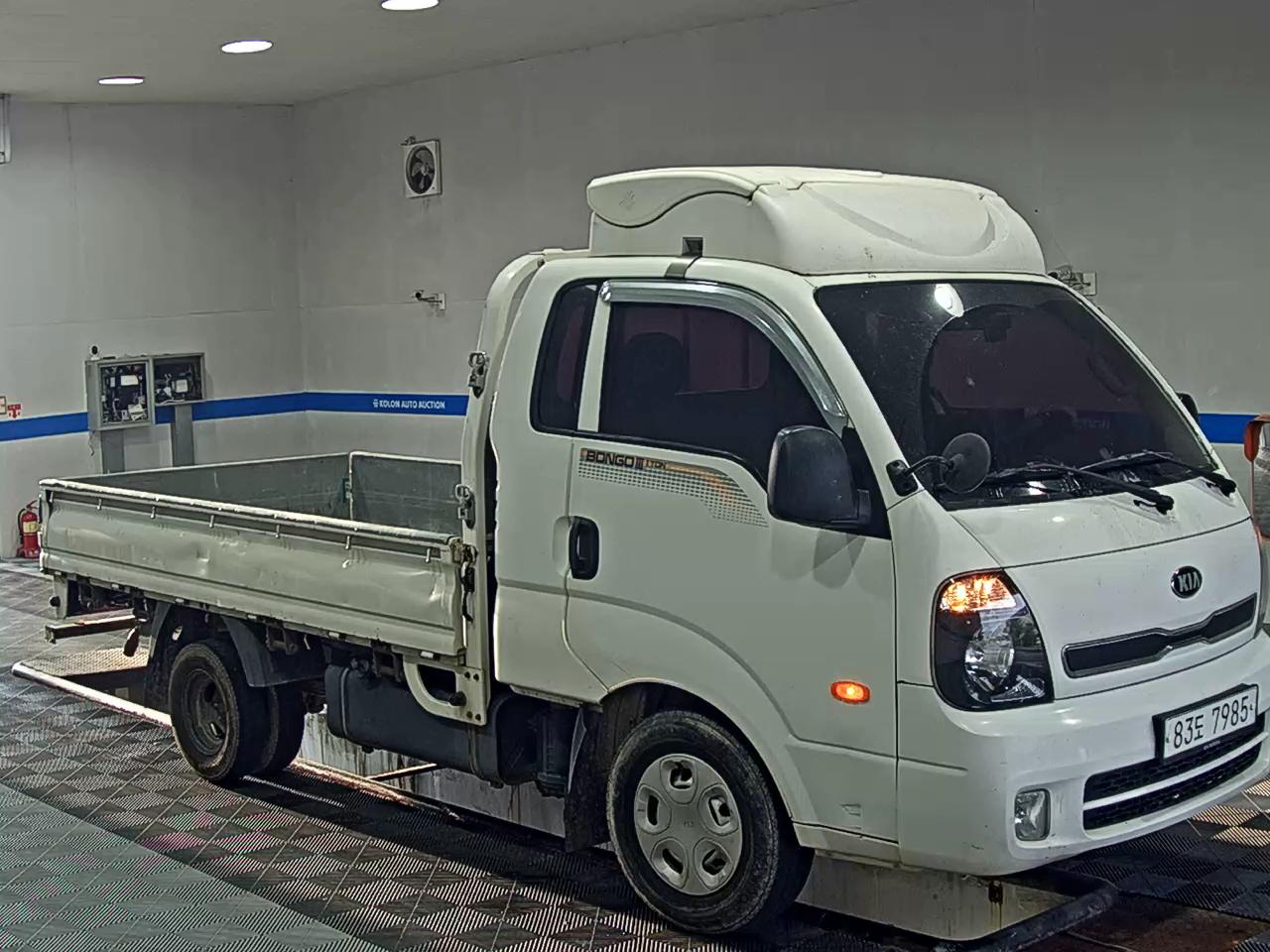KIA BONGO III CARGO CRDi KING CAB EXTRA LONG WHEELBASE 2016 - zdjęcie 3