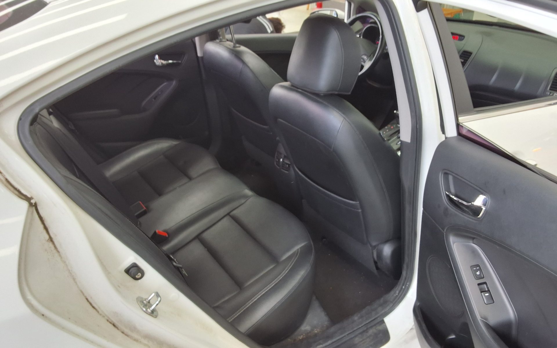 KIA K3 1.6 GDI PRESTIGE 2015 - zdjęcie 13