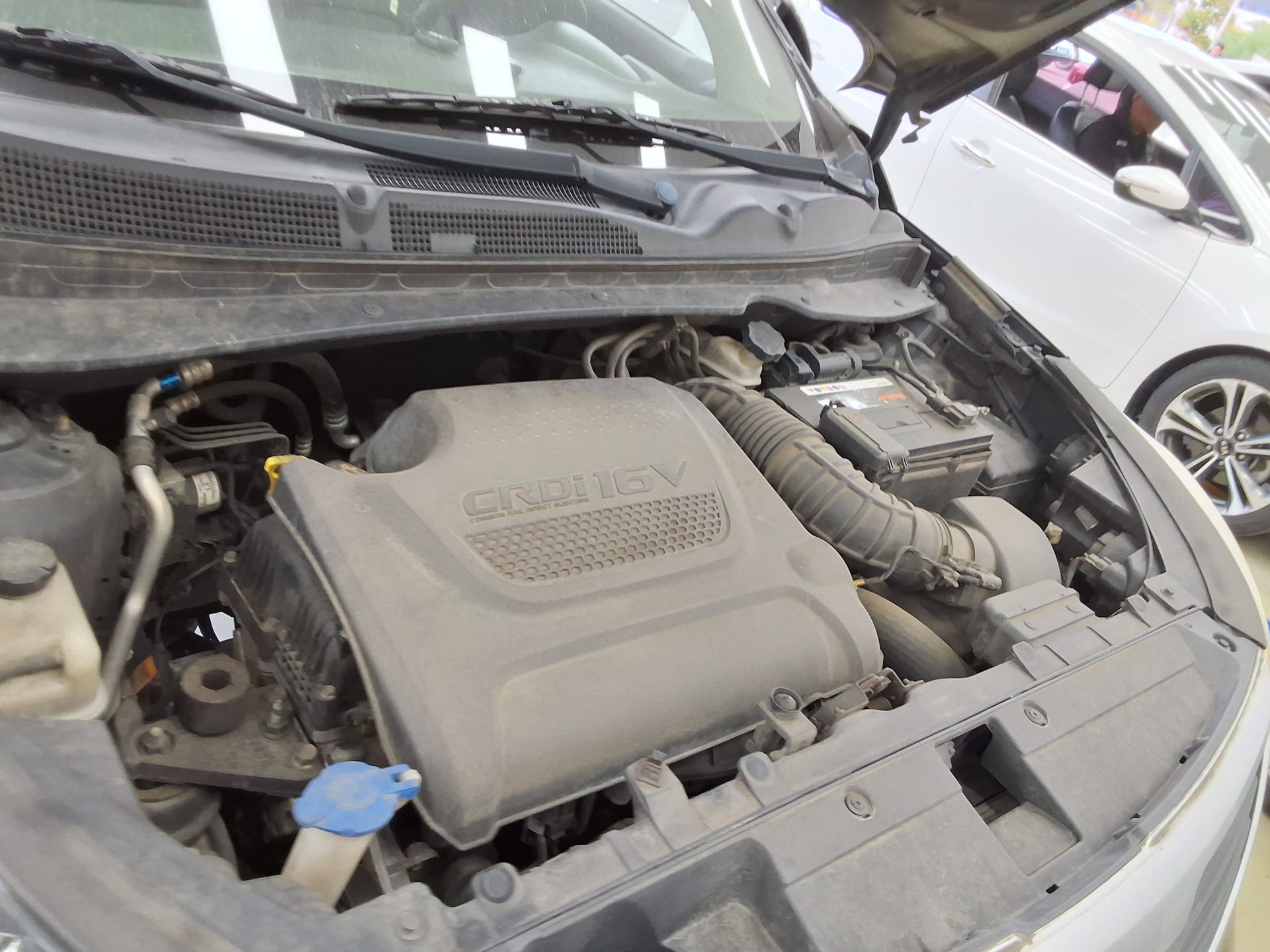 KIA SPORTAGE R DIESEL R2.0 2WD TLX LUXURY MODEL 2012 - zdjęcie 18