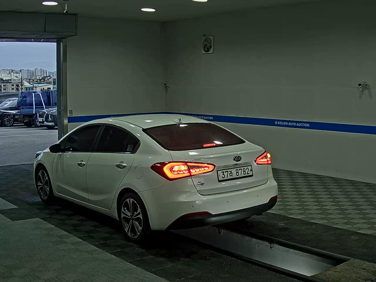 KIA K3 1.6 GDI PRESTIGE 2015 - zdjęcie 6