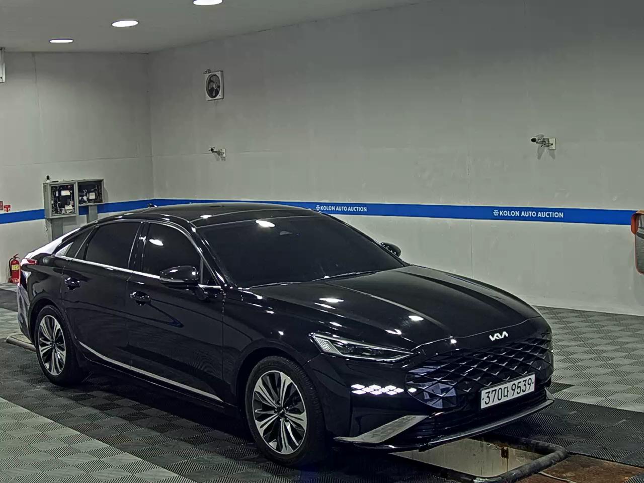 KIA K8 HYBRID HEV SIGNATURE 2023 - zdjęcie 3