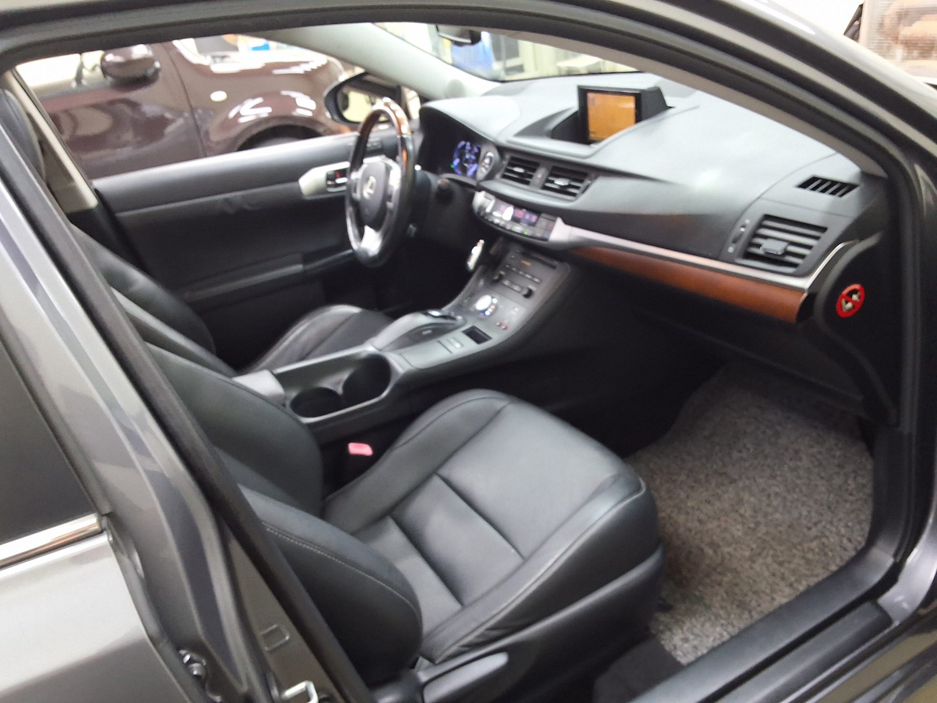 LEXUS CT 200h LUXURY 2012 - zdjęcie 15