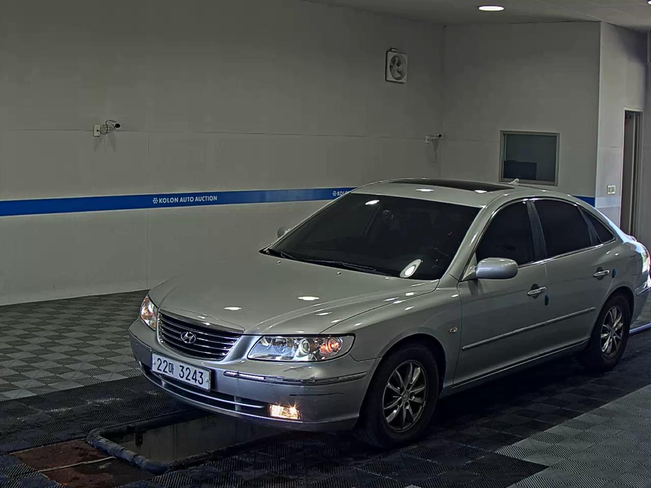 HYUNDAI GRANDEUR NEW LUXURY Q270 PREMIER 2009 - zdjęcie 2