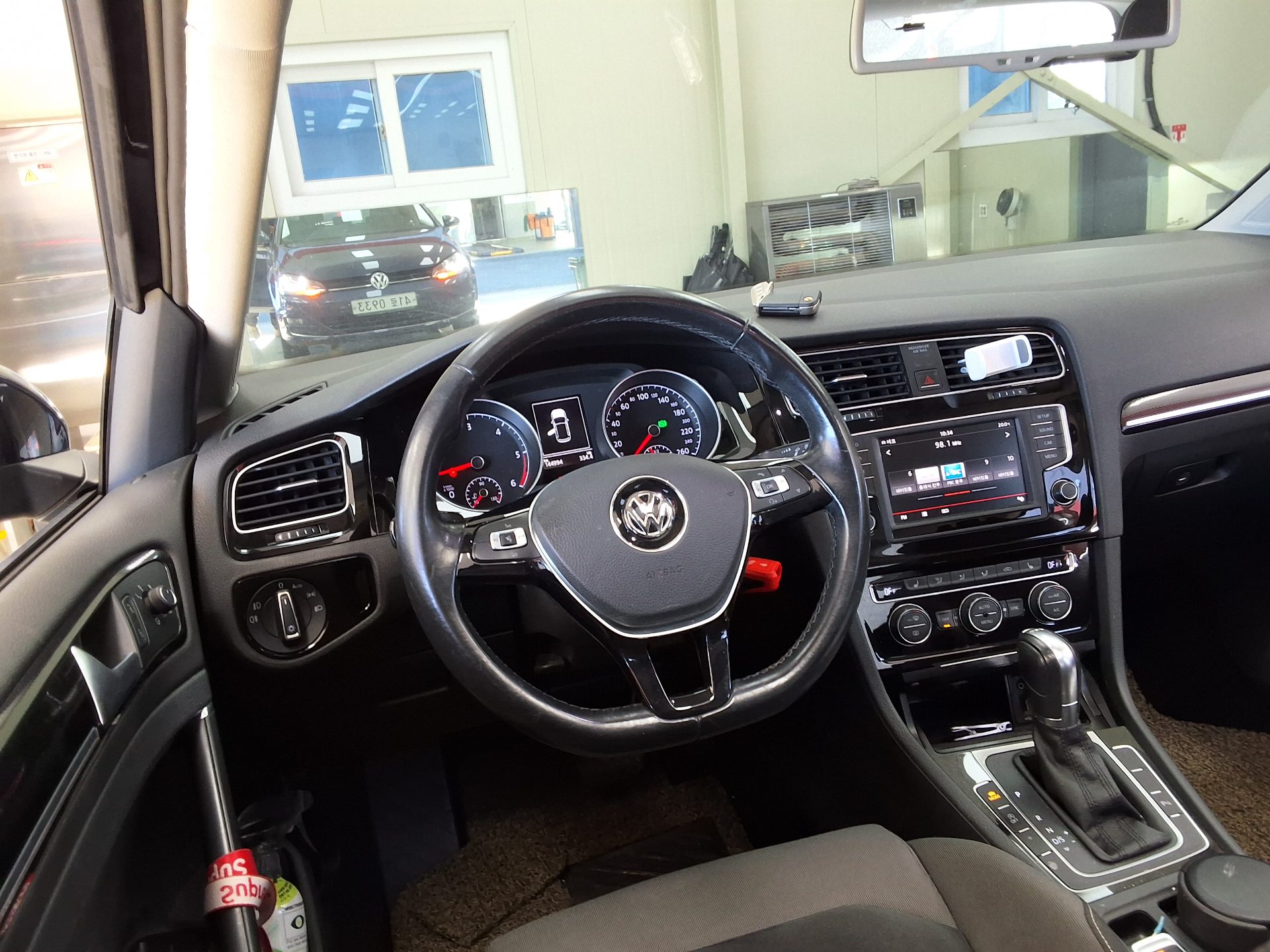 VOLKSWAGEN GOLF (7TH GEN) 2.0 TDI 2016 - zdjęcie 12
