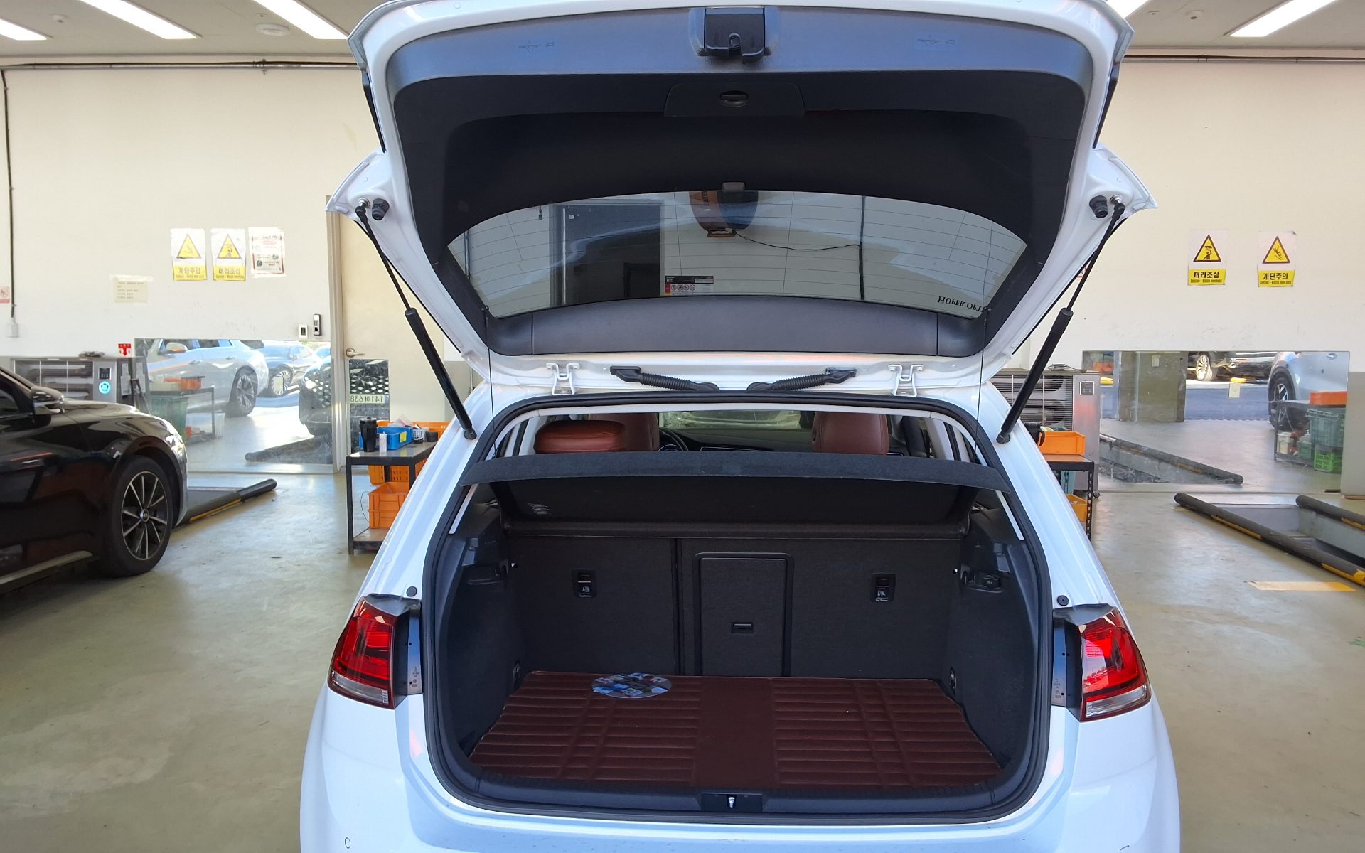 VOLKSWAGEN GOLF (7TH GEN) 2.0 TDI 2015 - zdjęcie 15