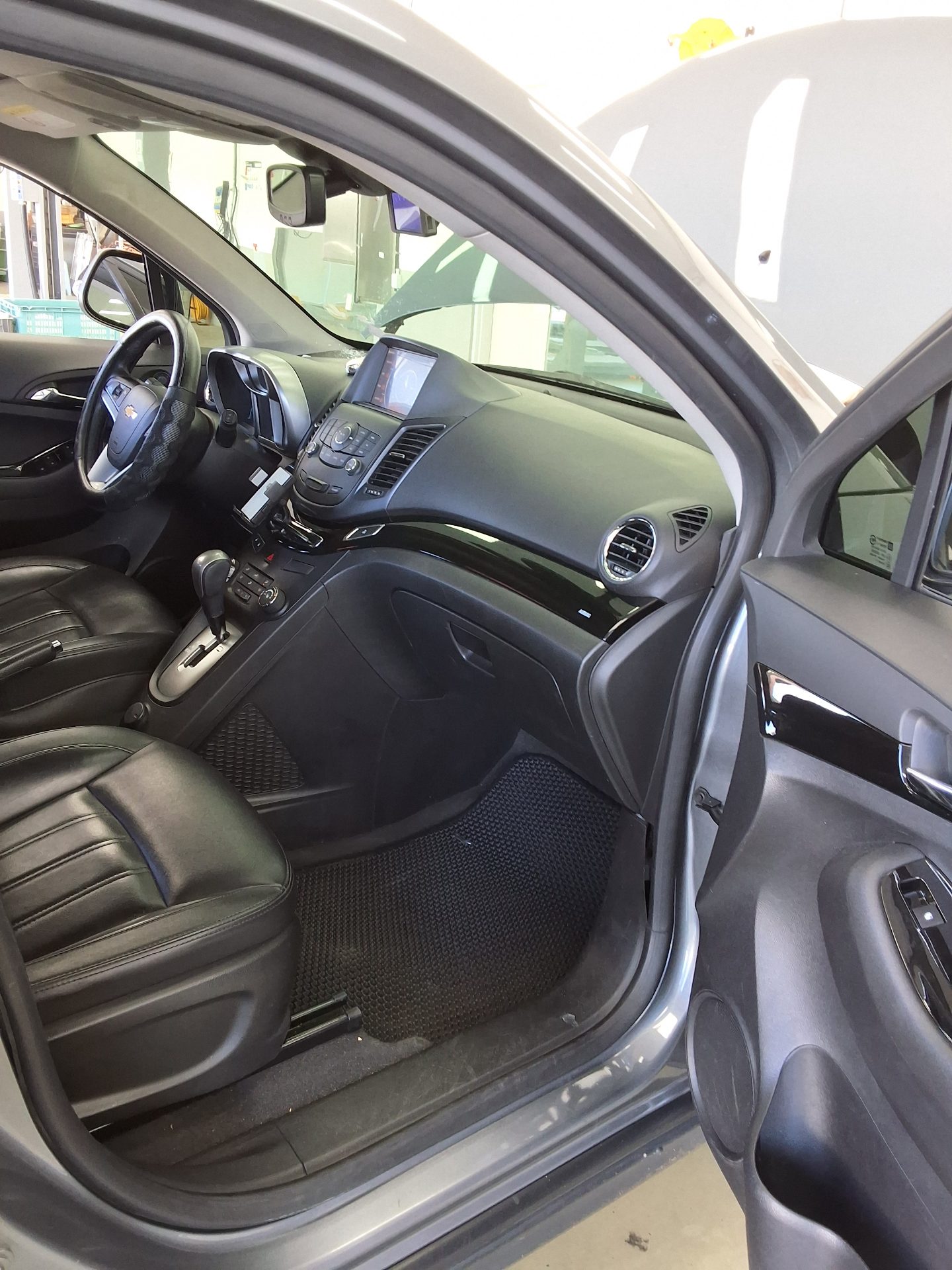 CHEVROLET (DAEWOO) ORLANDO 1.6 DIESEL LT SAFETY 2016 - zdjęcie 14