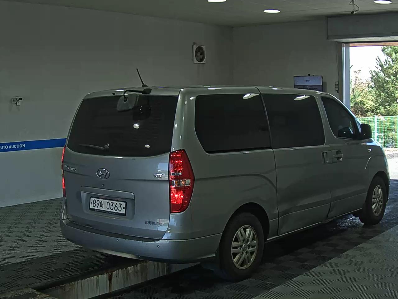 HYUNDAI THE NEW GRAND STAREX 3-SEATER DIESEL VAN SMART 2019 - zdjęcie 5