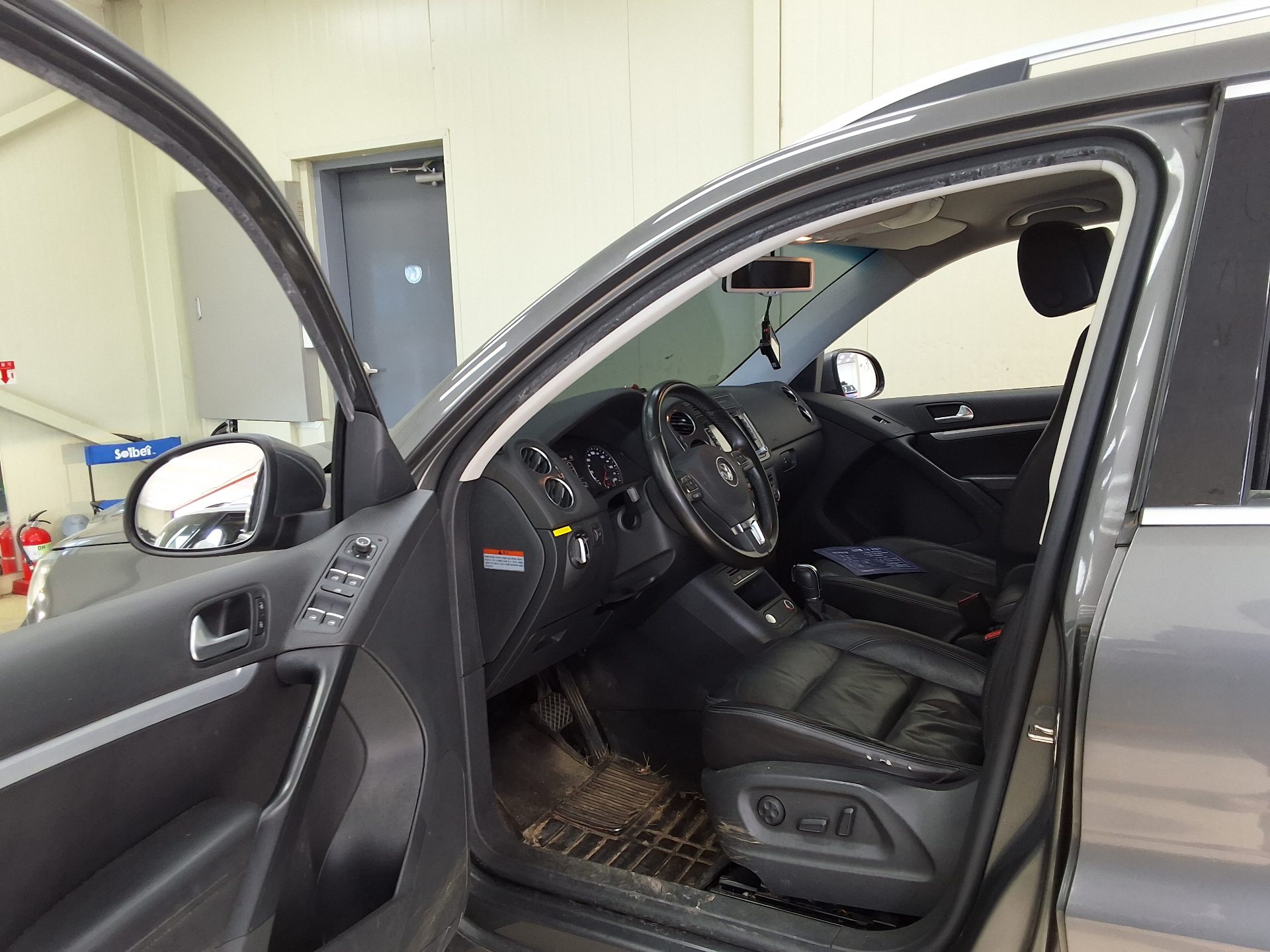 VOLKSWAGEN TIGUAN 2.0 TDI BLUEMOTION 2016 - zdjęcie 11