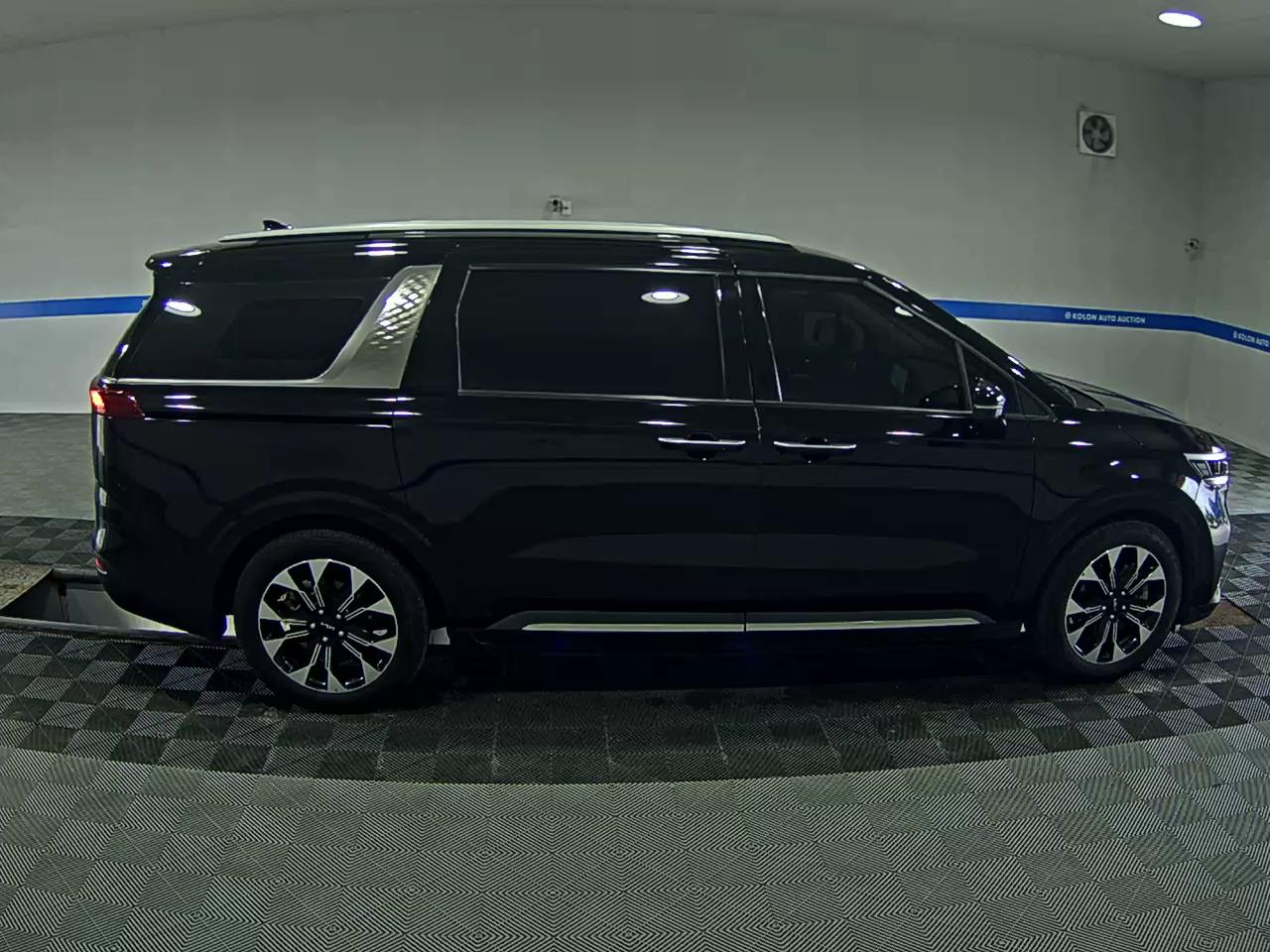 KIA NEW CARNIVAL (KA4) 7-SEATER GASOLINE SIGNATURE 2023 - zdjęcie 4