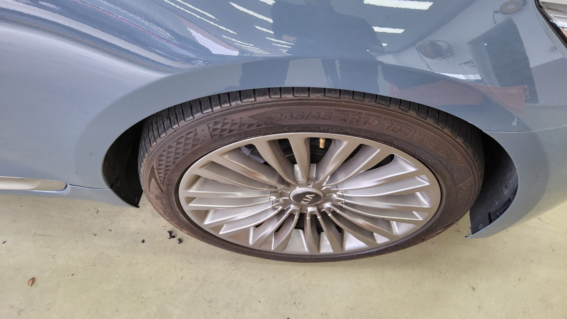 KIA THE K9 (RJ) 3.8 GDI AWD PLATINUM III 2019 - zdjęcie 25