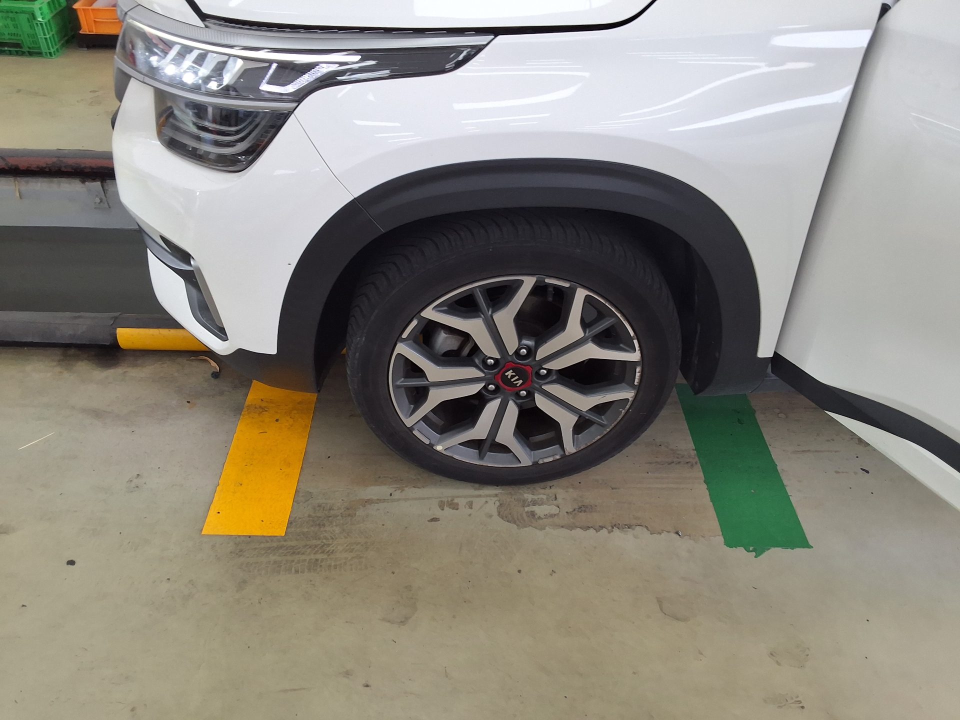 KIA SELTOS 1.6 GASOLINE 2WD SIGNATURE 2022 - zdjęcie 22