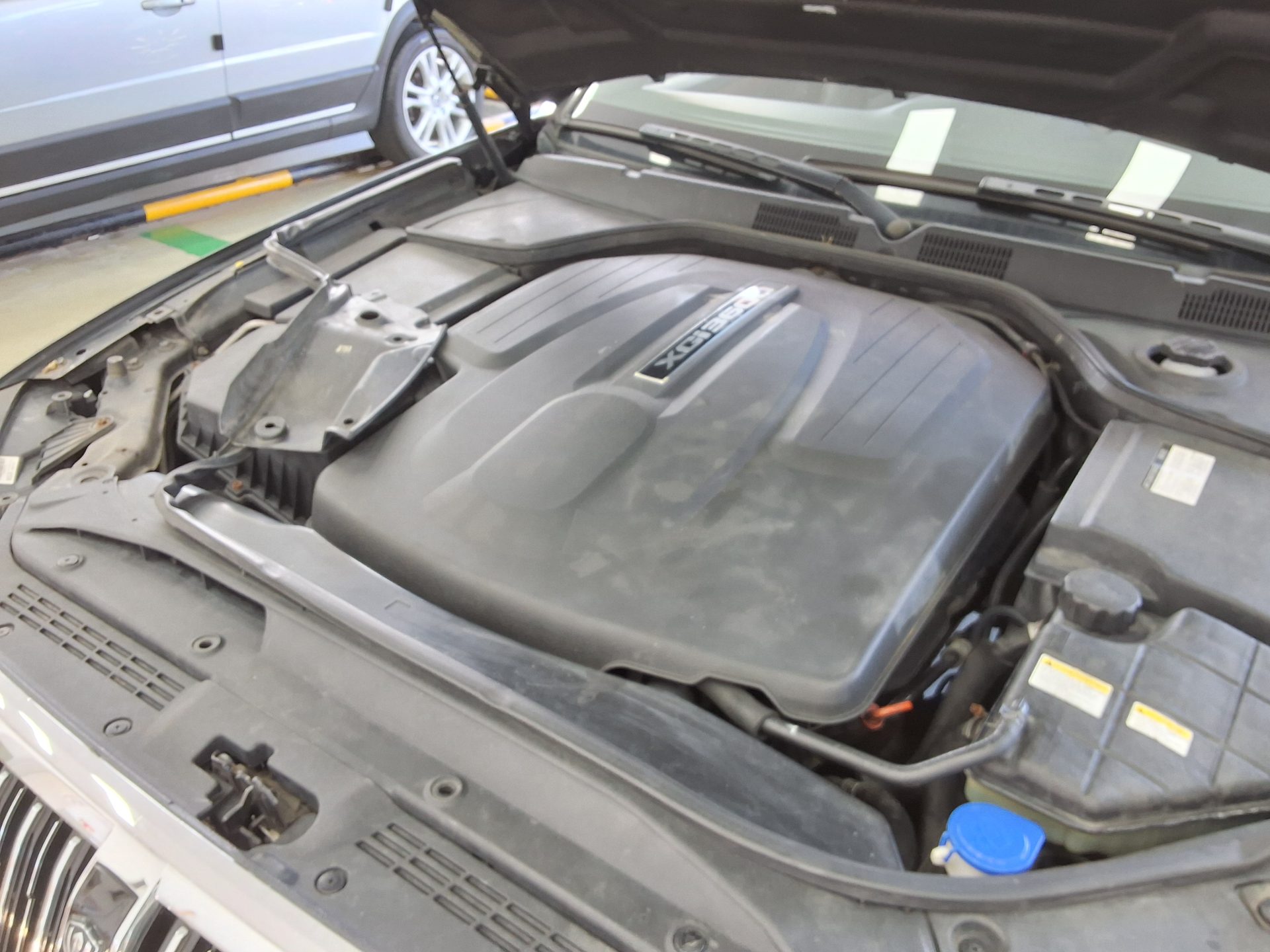 KG MOBILITY (SSANGYONG) NEW CHAIRMAN W CW700 4TRONIC LUXURY 2013 - zdjęcie 17