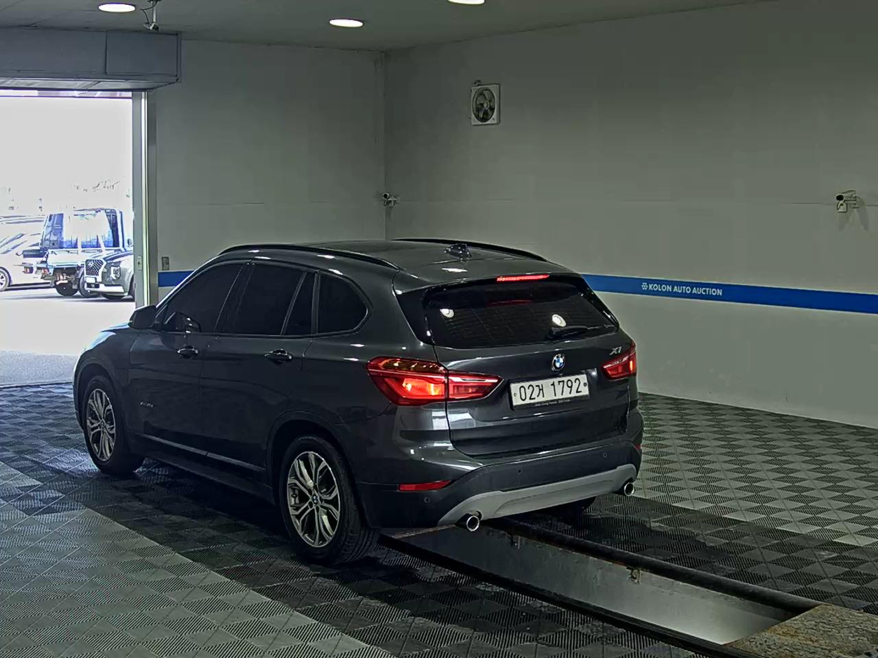 BMW X1 (2ND GEN) 20d xDRIVE JOY 2018 - zdjęcie 6