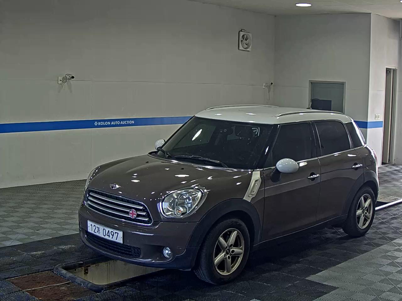 MINI COUNTRYMAN 2.0 D SE 2014 - zdjęcie 2