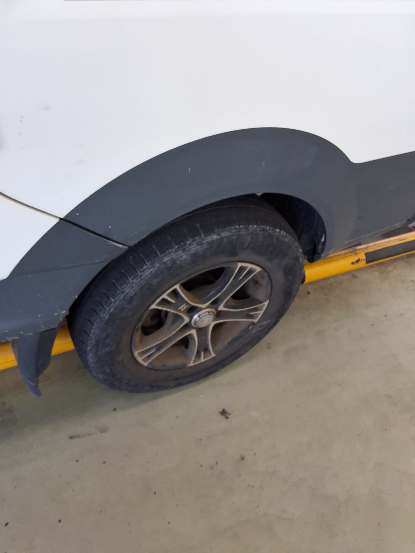 HYUNDAI PORTER II CRDi SUPER CAB EXTRA LONG WHEELBASE GOLD 2016 - zdjęcie 21