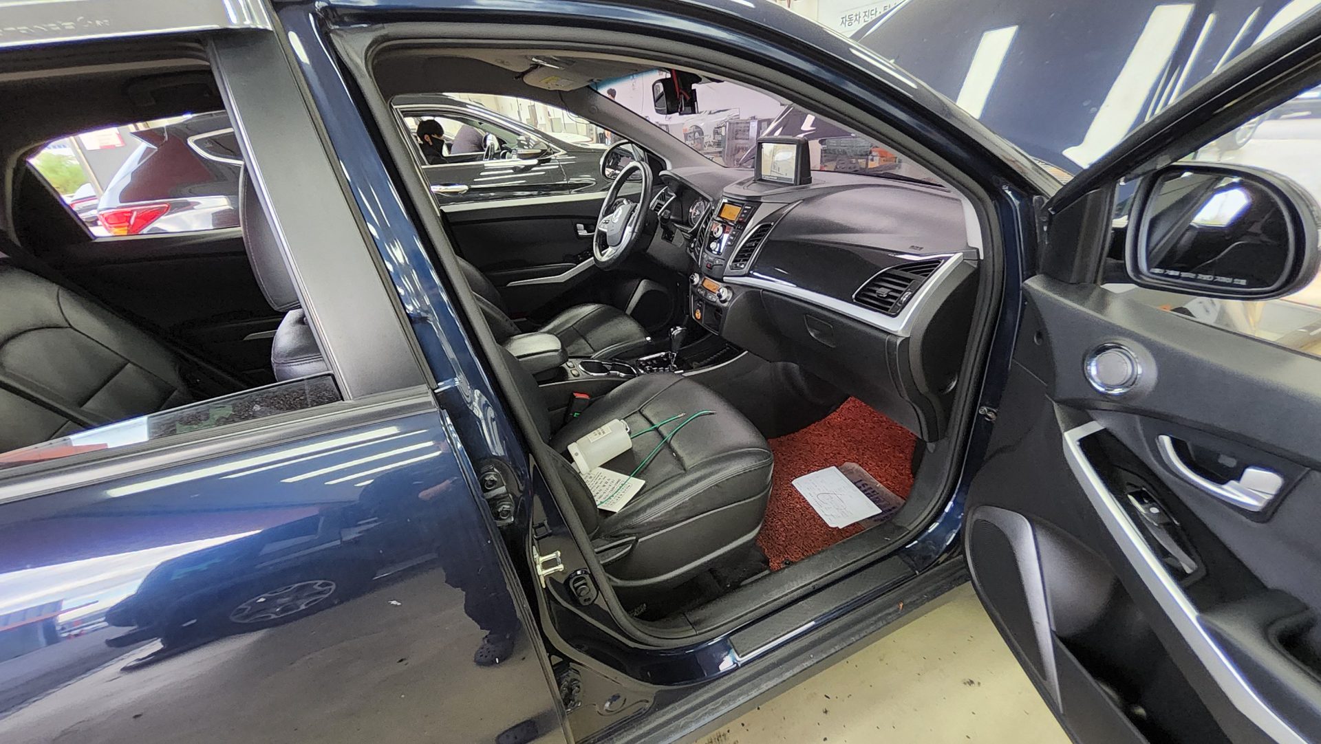 KG MOBILITY (SSANGYONG) NEW STYLE KORANDO C 2.2 2WD EXTREME EDITION 2017 - zdjęcie 14