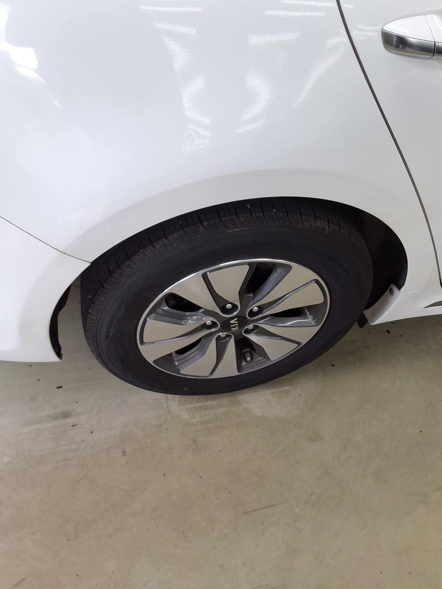 KIA NEW K5 HYBRID NOBLESSE 2017 - zdjęcie 24
