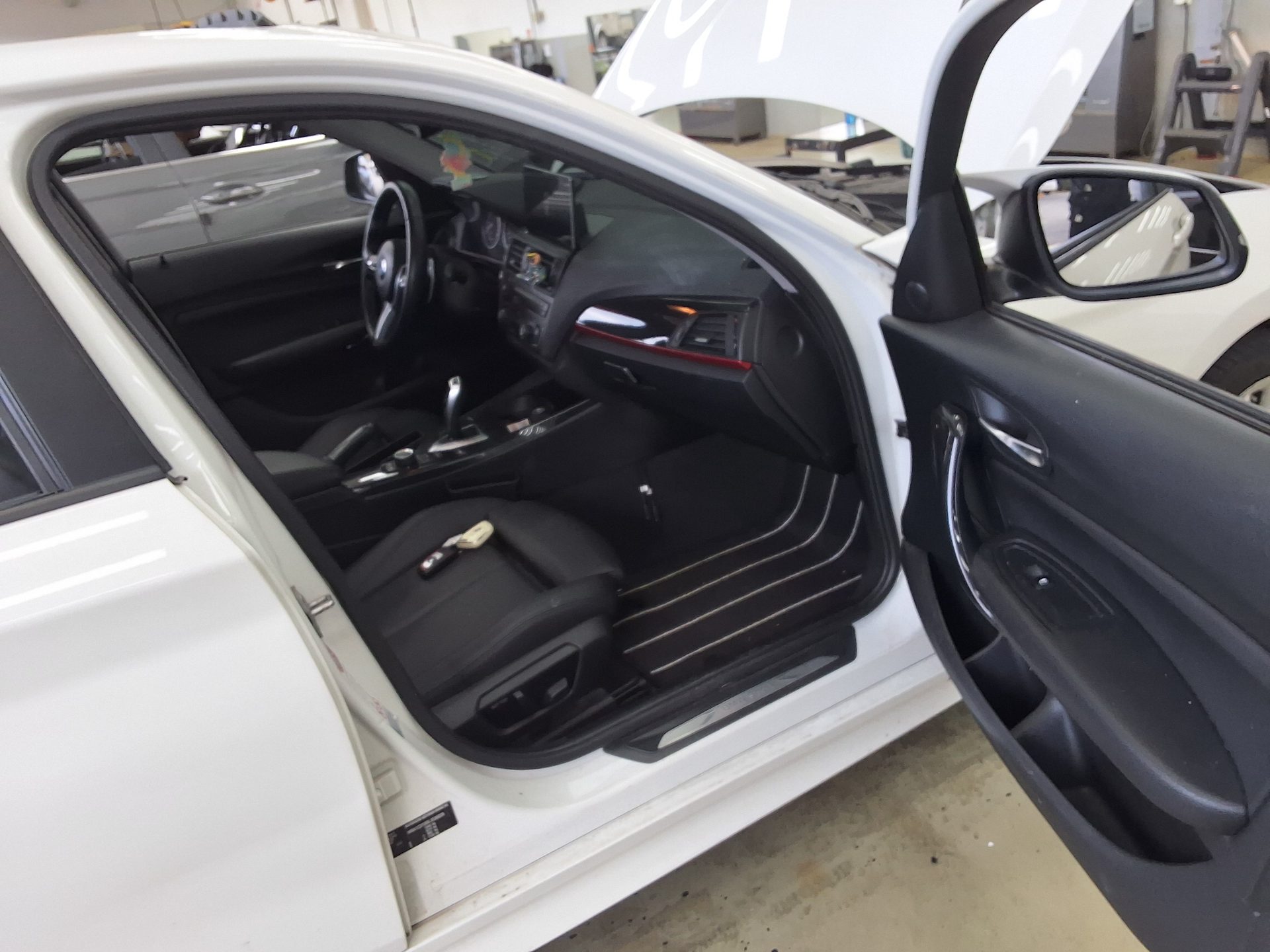 BMW 1 SERIES (2ND GEN) 5-DOOR 120d SPORT LINE 2014 - zdjęcie 14