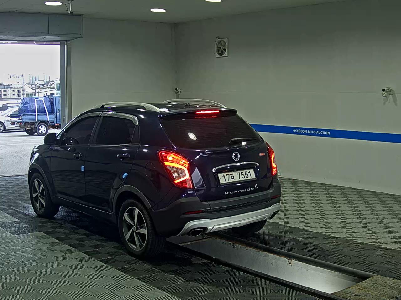 KG MOBILITY (SSANGYONG) NEW STYLE KORANDO C 2.2 2WD EXTREME EDITION 2017 - zdjęcie 6