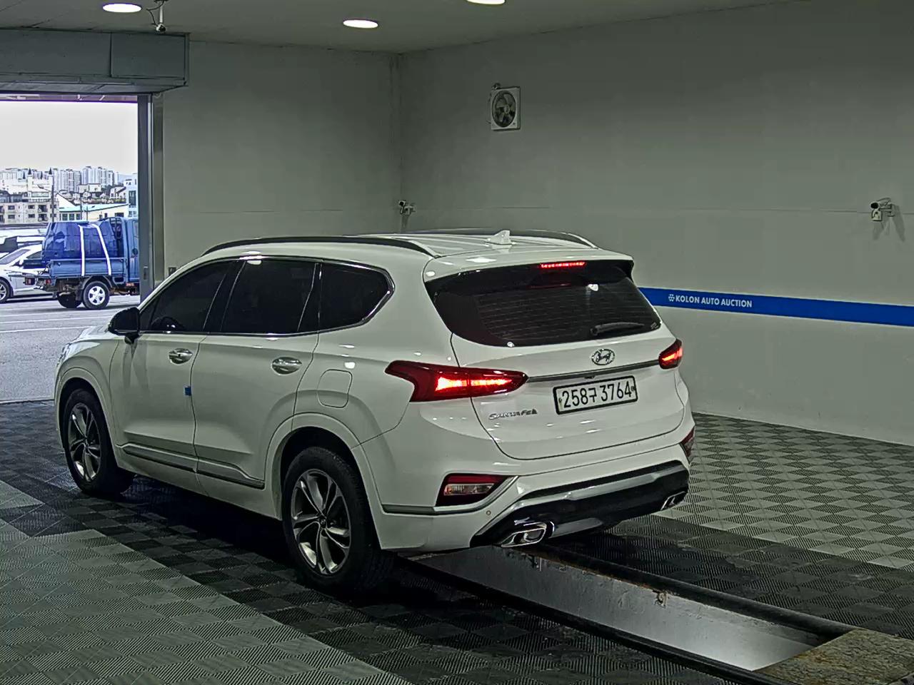 HYUNDAI SANTA FE (TM) R2.2 2WD INSPIRATION 2020 - zdjęcie 6