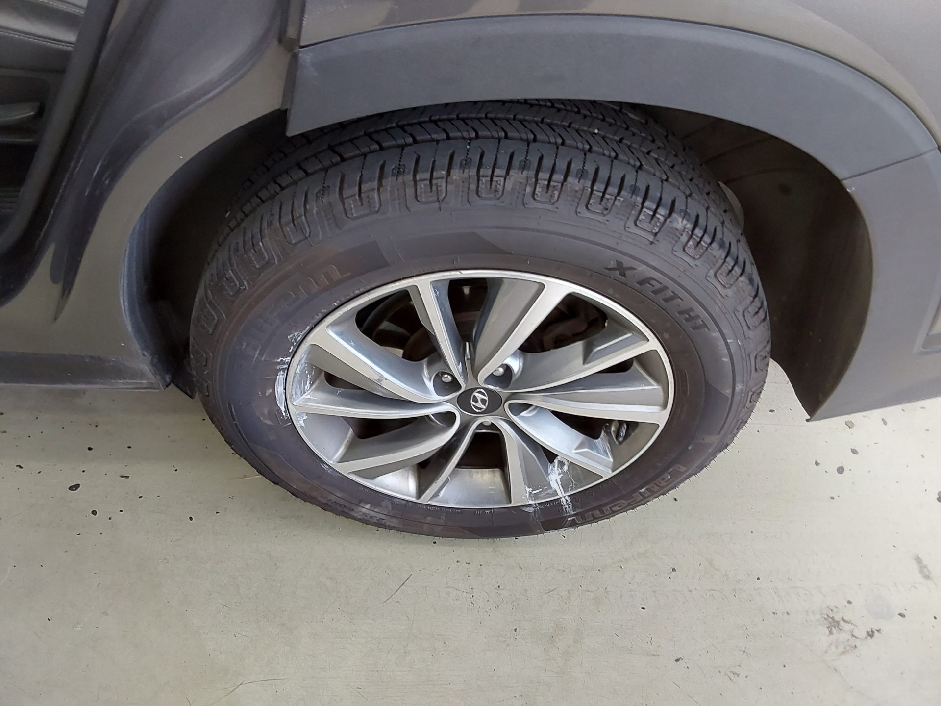 HYUNDAI SANTA FE (TM) 2.0T GDi 2WD PREMIUM 2019 - zdjęcie 22