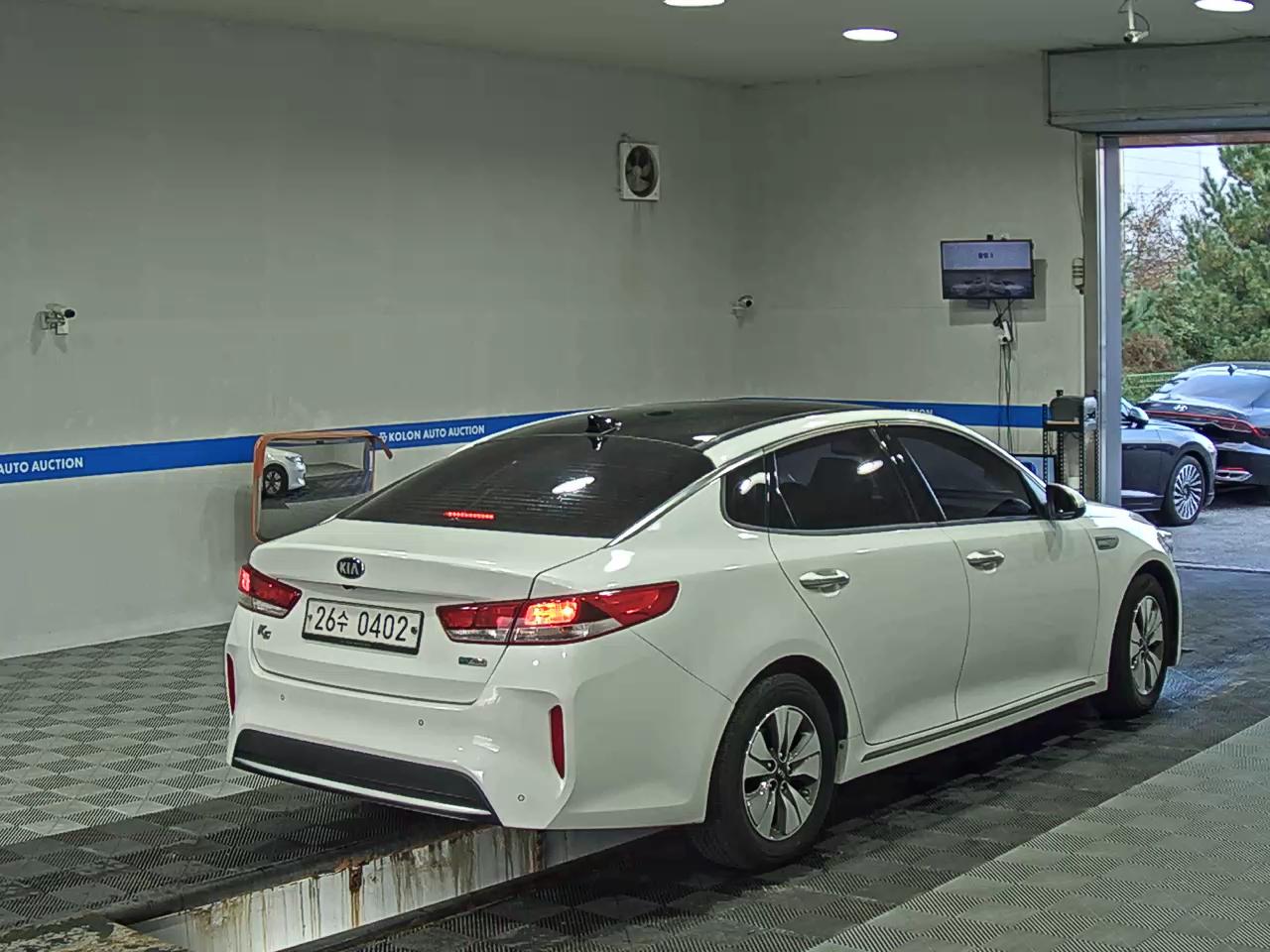 KIA NEW K5 HYBRID NOBLESSE 2017 - zdjęcie 5