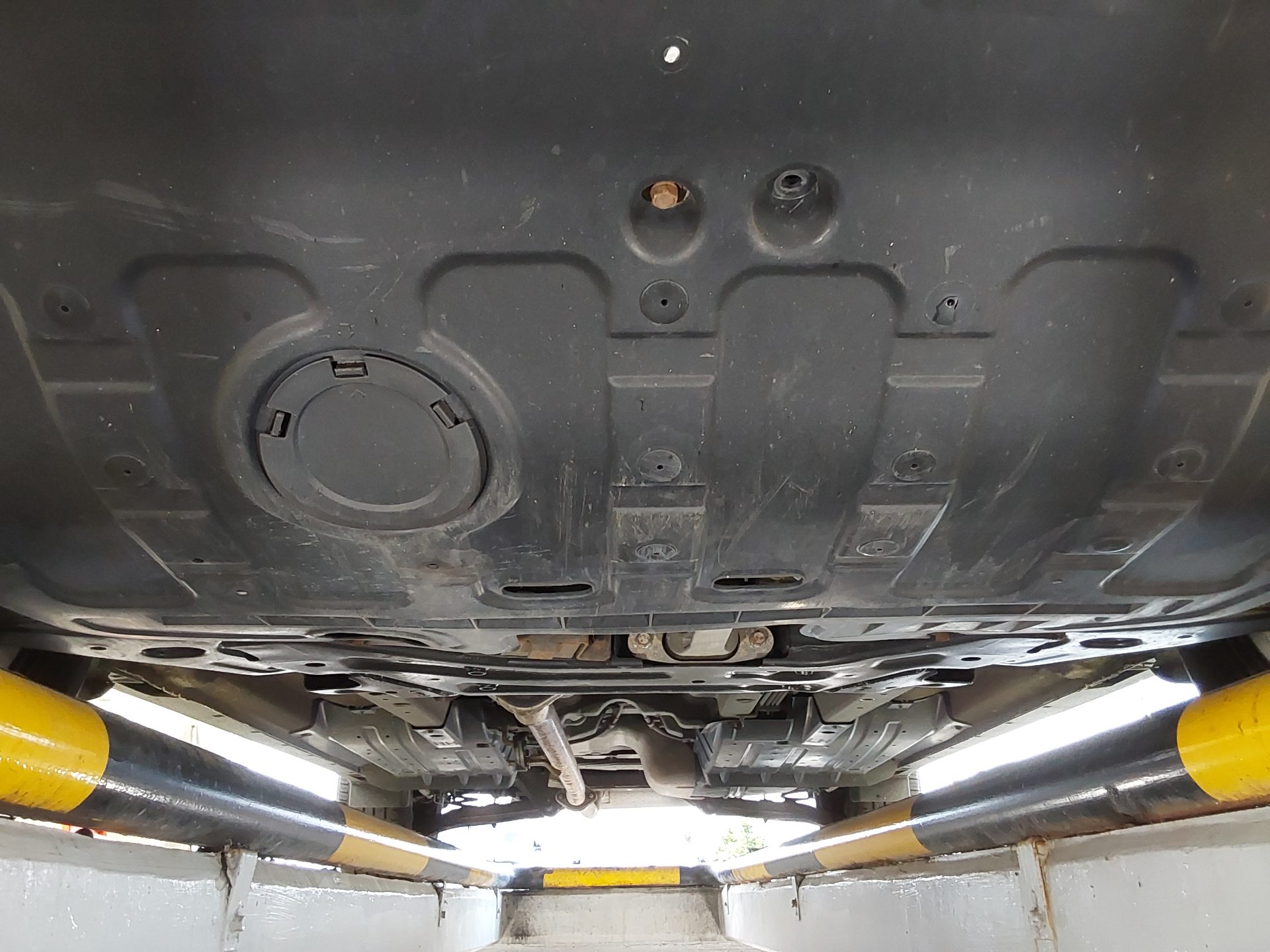 KIA SPORTAGE R DIESEL R2.0 2WD TLX PREMIUM 2011 - zdjęcie 20