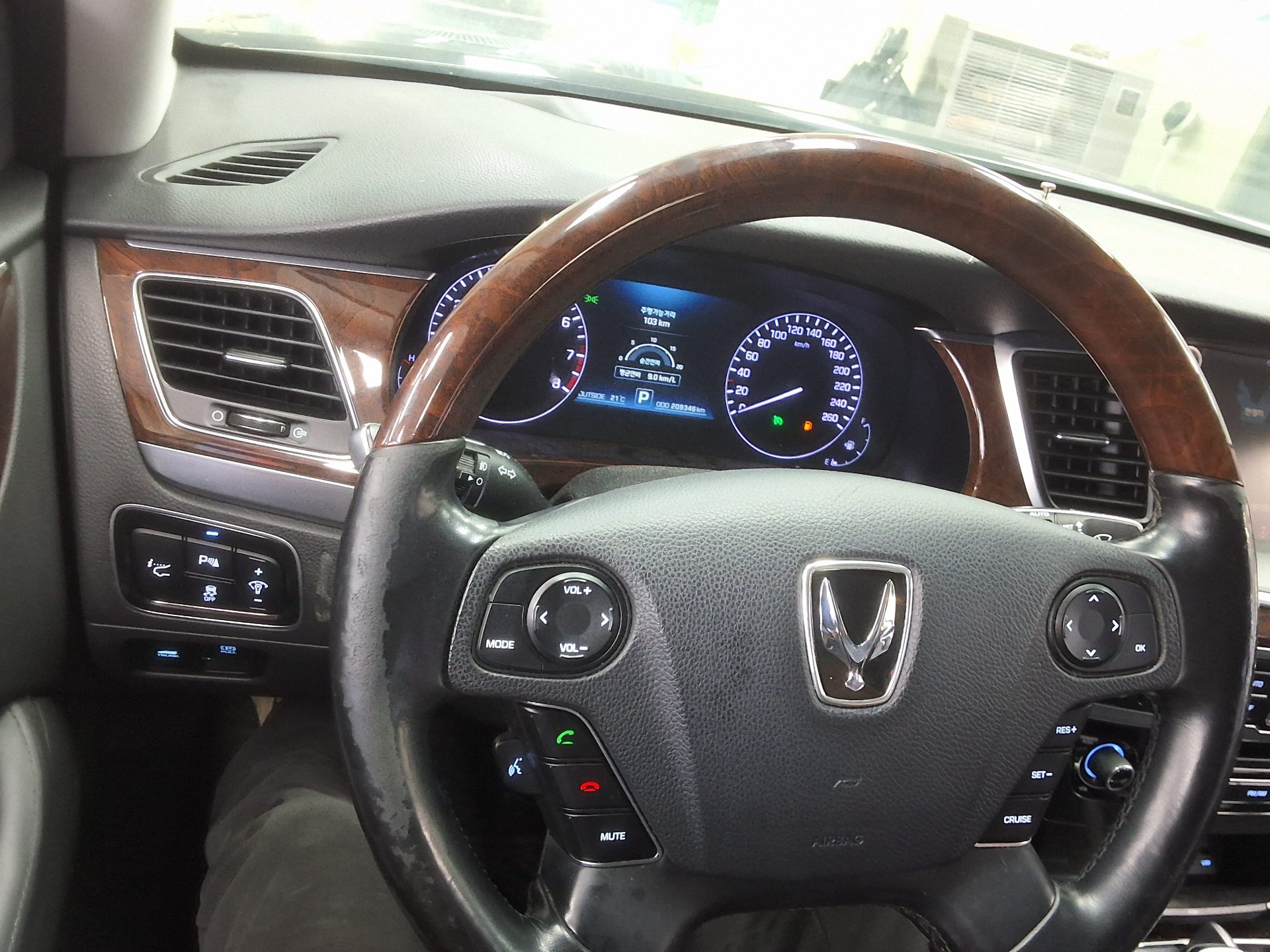 HYUNDAI EQUUS (NEW) VS380 EXCLUSIVE 2015 - zdjęcie 23