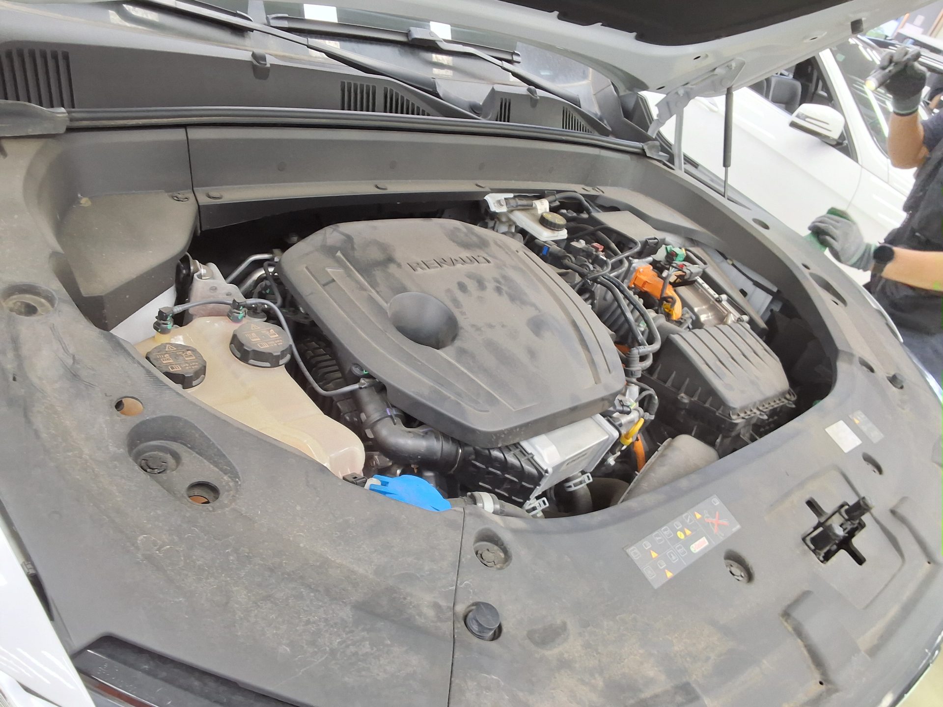 RENAULT (SAMSUNG) GRAND KOLEOS HYBRID 1.5 HEV ICONIC 2025 - zdjęcie 20