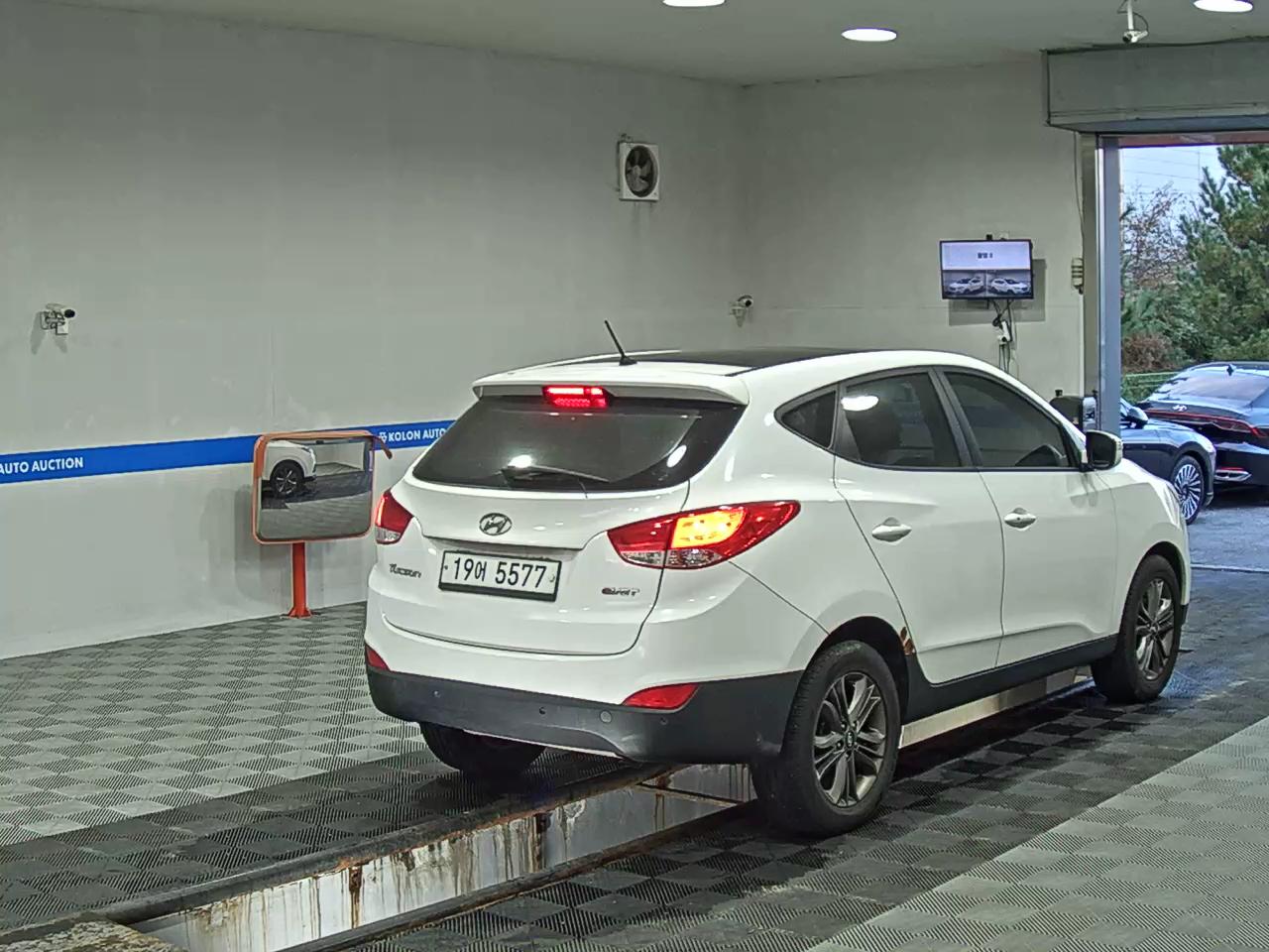 HYUNDAI NEW TUCSON ix DIESEL R2.0 2WD SMART SPECIAL 2014 - zdjęcie 5