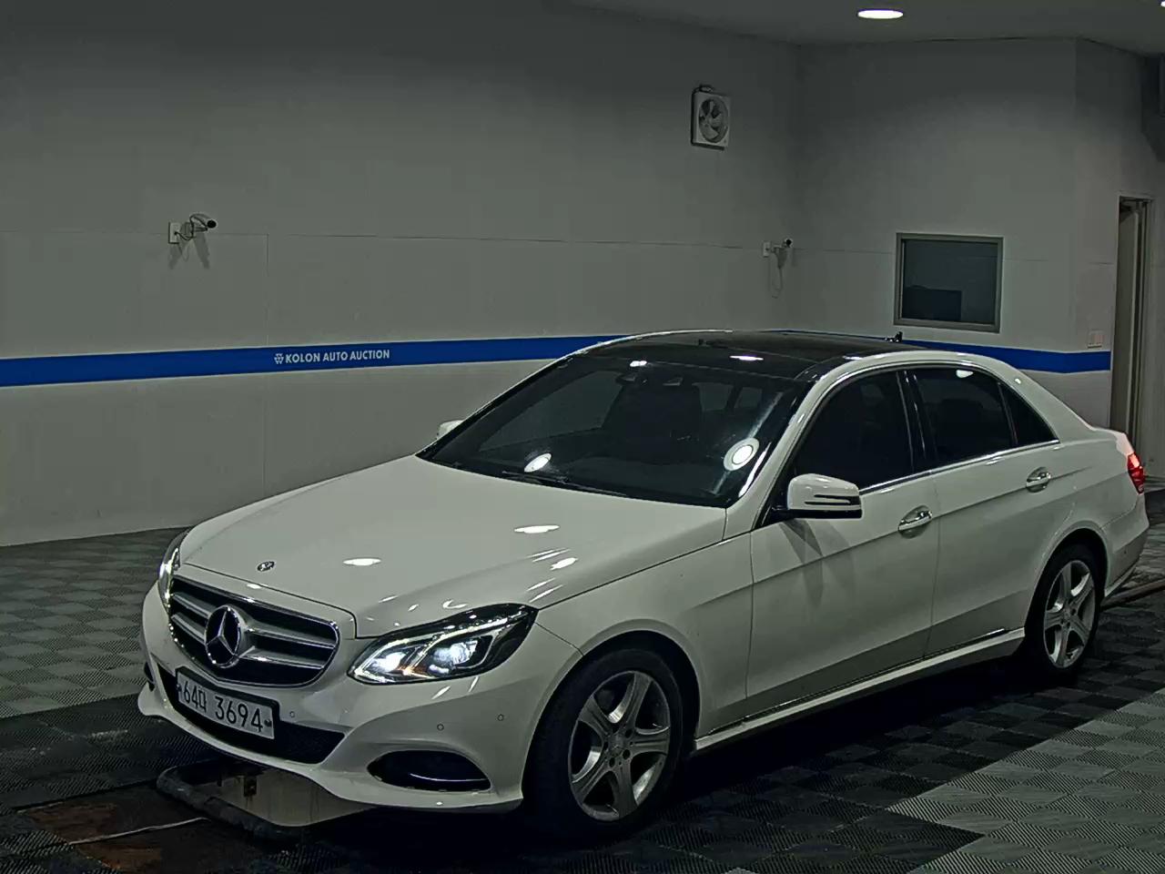 MERCEDES-BENZ E-CLASS (4TH GEN) E250 CDI 4MATIC 2014 - zdjęcie 2