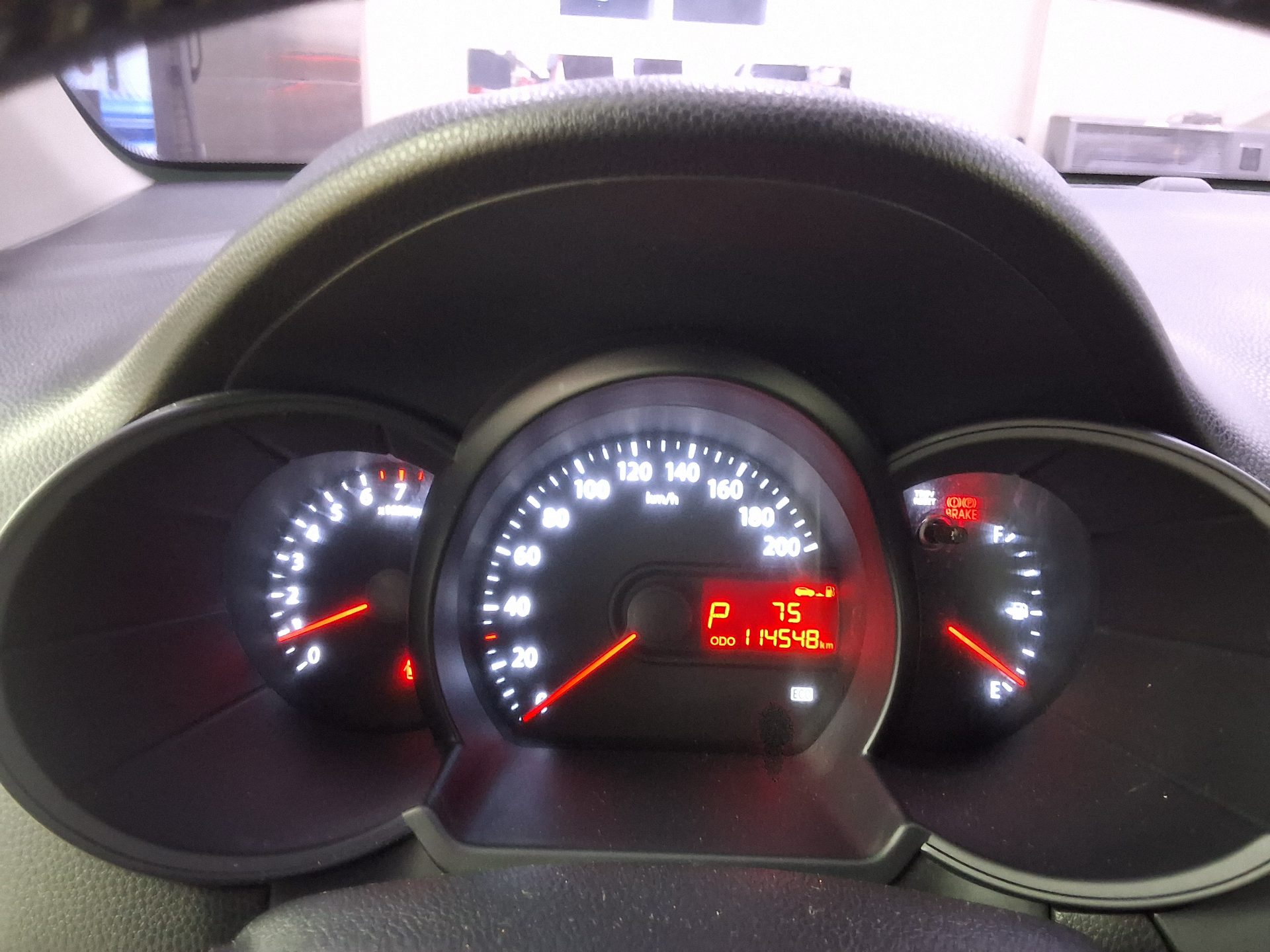 KIA ALL NEW MORNING GASOLINE DELUXE 2012 - zdjęcie 10
