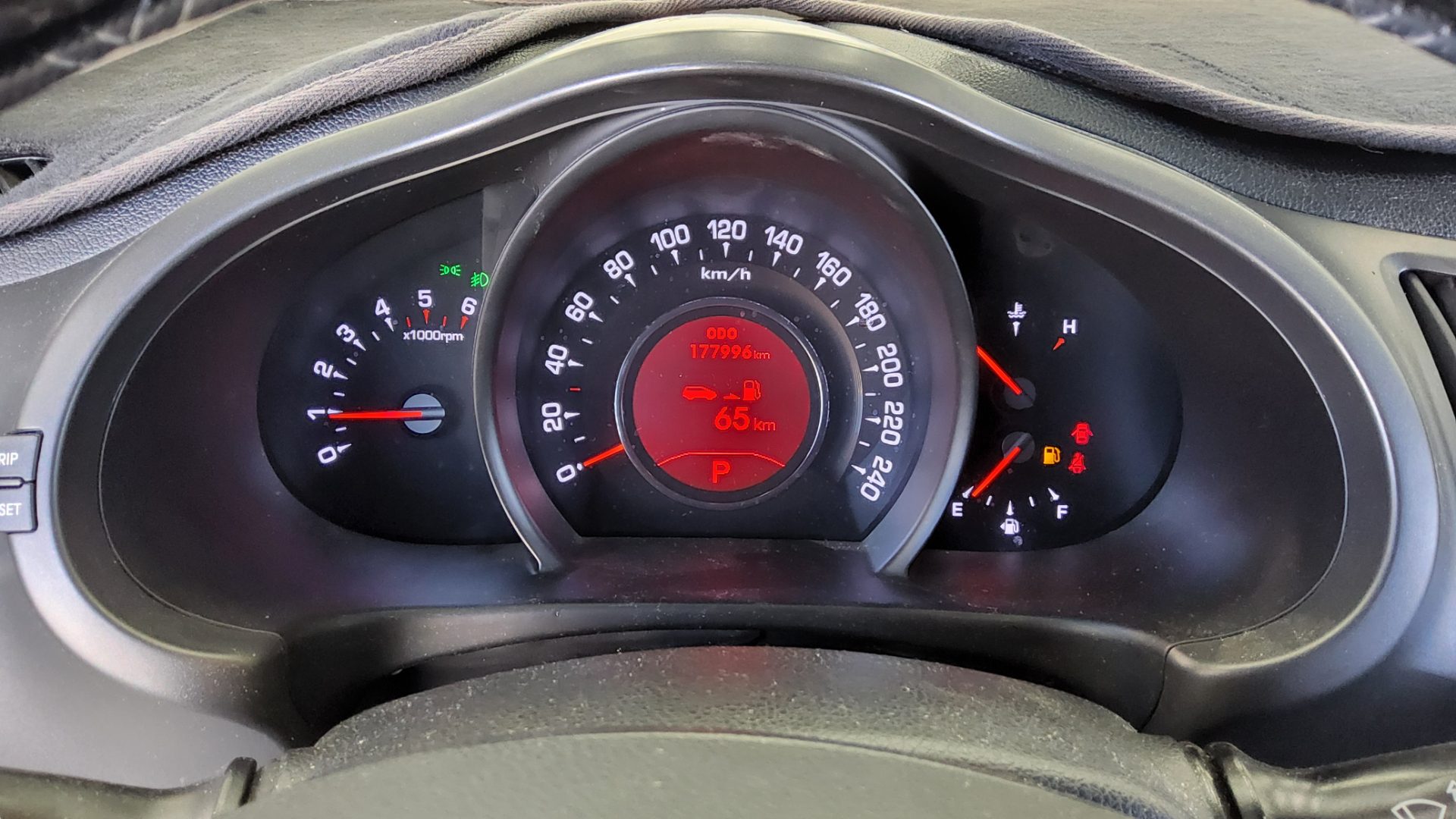 KIA SPORTAGE R DIESEL R2.0 2WD TLX LUXURY MODEL 2013 - zdjęcie 9