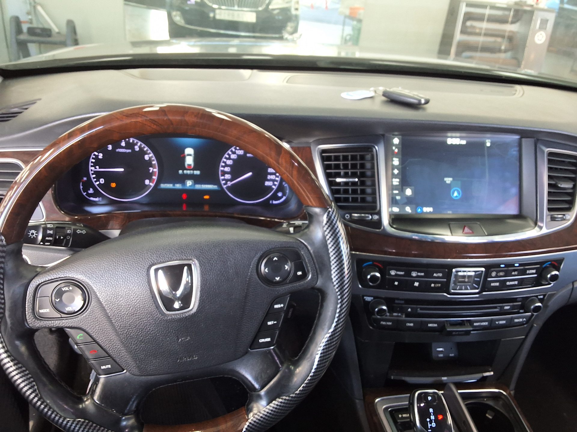 HYUNDAI EQUUS (NEW) VS380 PREMIUM 2015 - zdjęcie 17