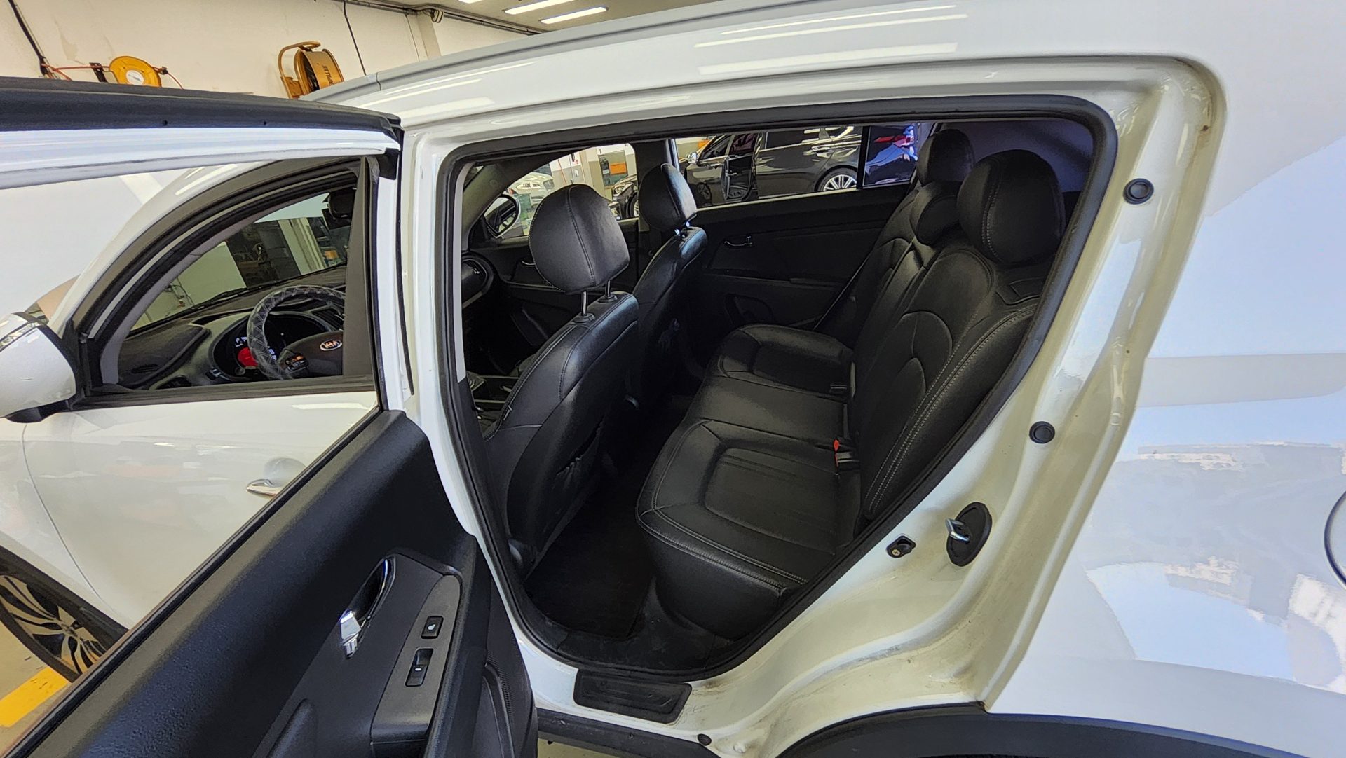 KIA SPORTAGE R DIESEL R2.0 2WD TLX LUXURY MODEL 2013 - zdjęcie 12