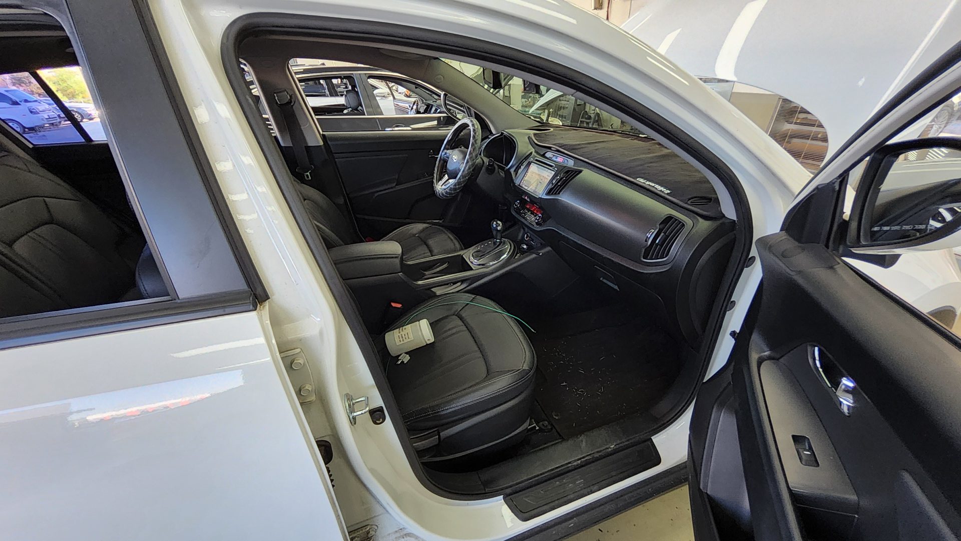 KIA SPORTAGE R DIESEL R2.0 2WD TLX LUXURY MODEL 2013 - zdjęcie 14