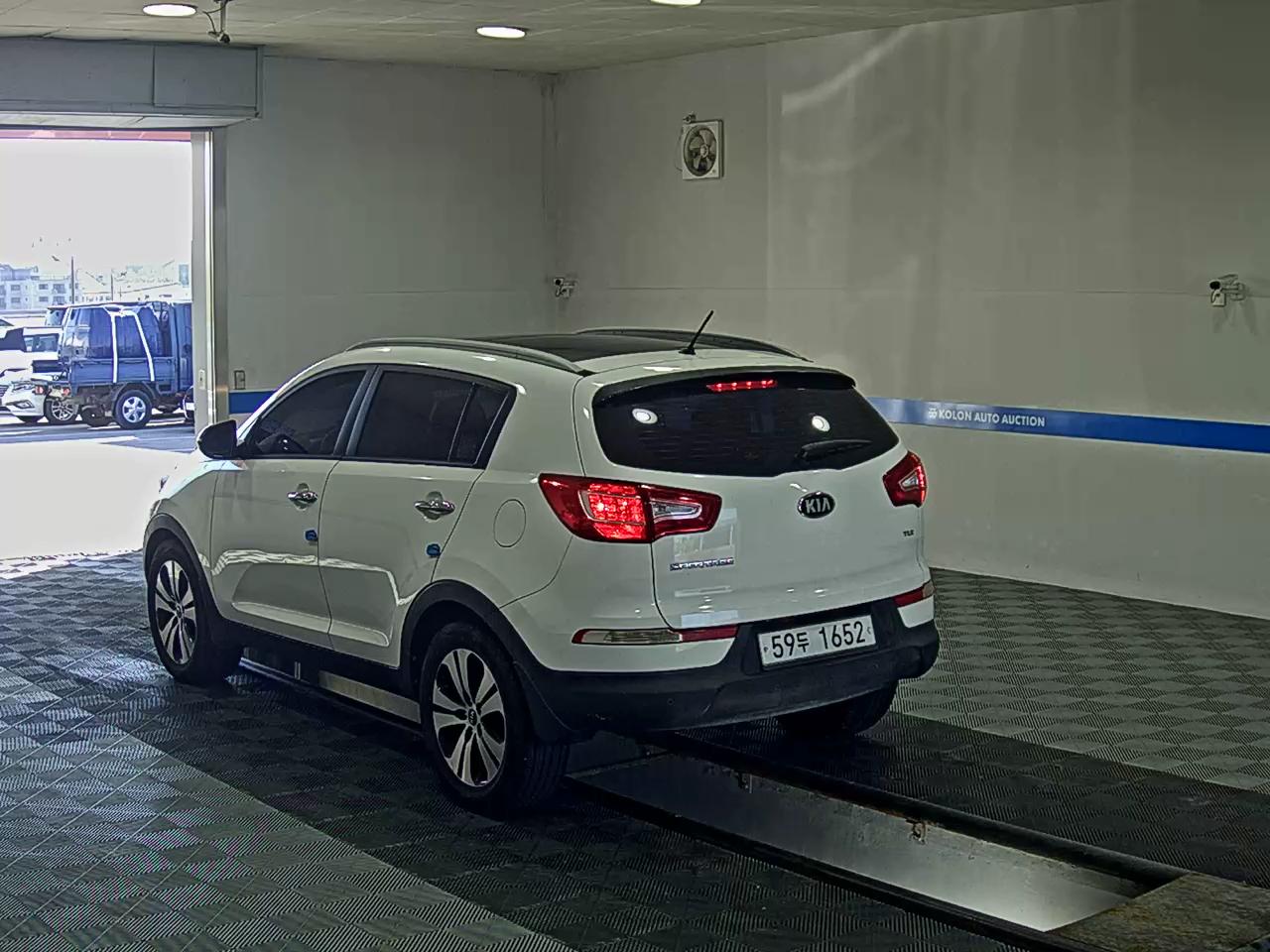 KIA SPORTAGE R DIESEL R2.0 2WD TLX LUXURY MODEL 2013 - zdjęcie 6