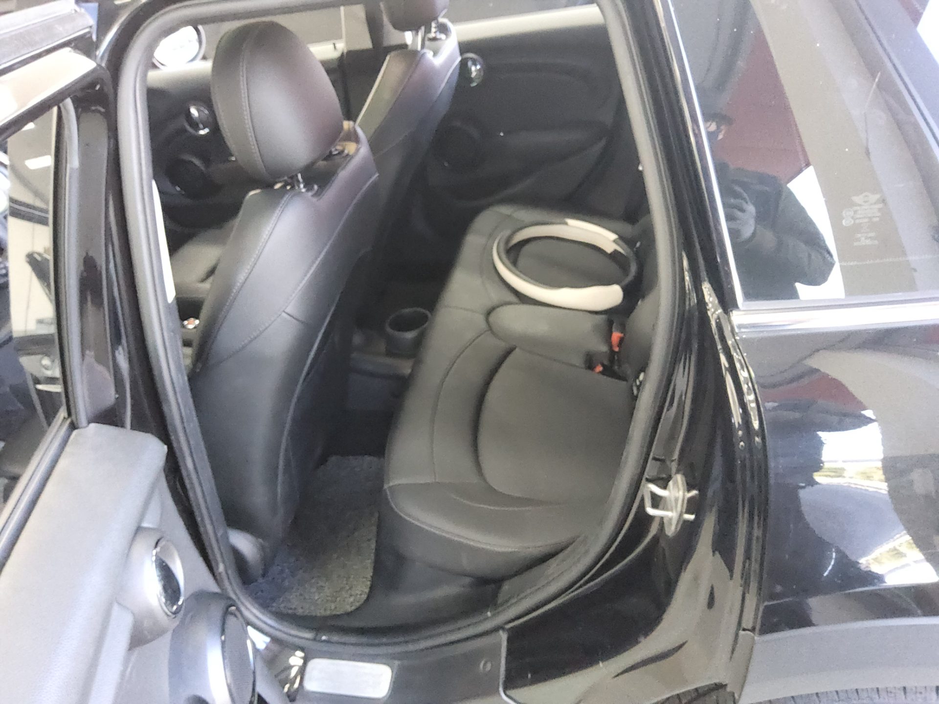 MINI COOPER (3RD GEN) 5-DOOR 1.5 D 2018 - zdjęcie 12