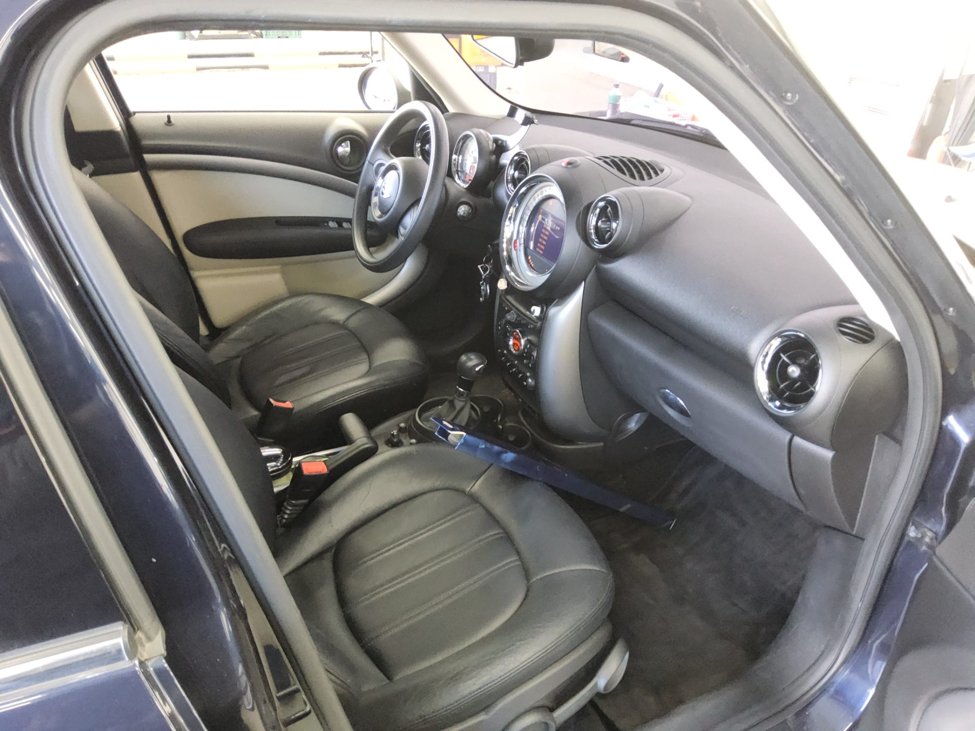 MINI COUNTRYMAN 2.0 D 2014 - zdjęcie 14